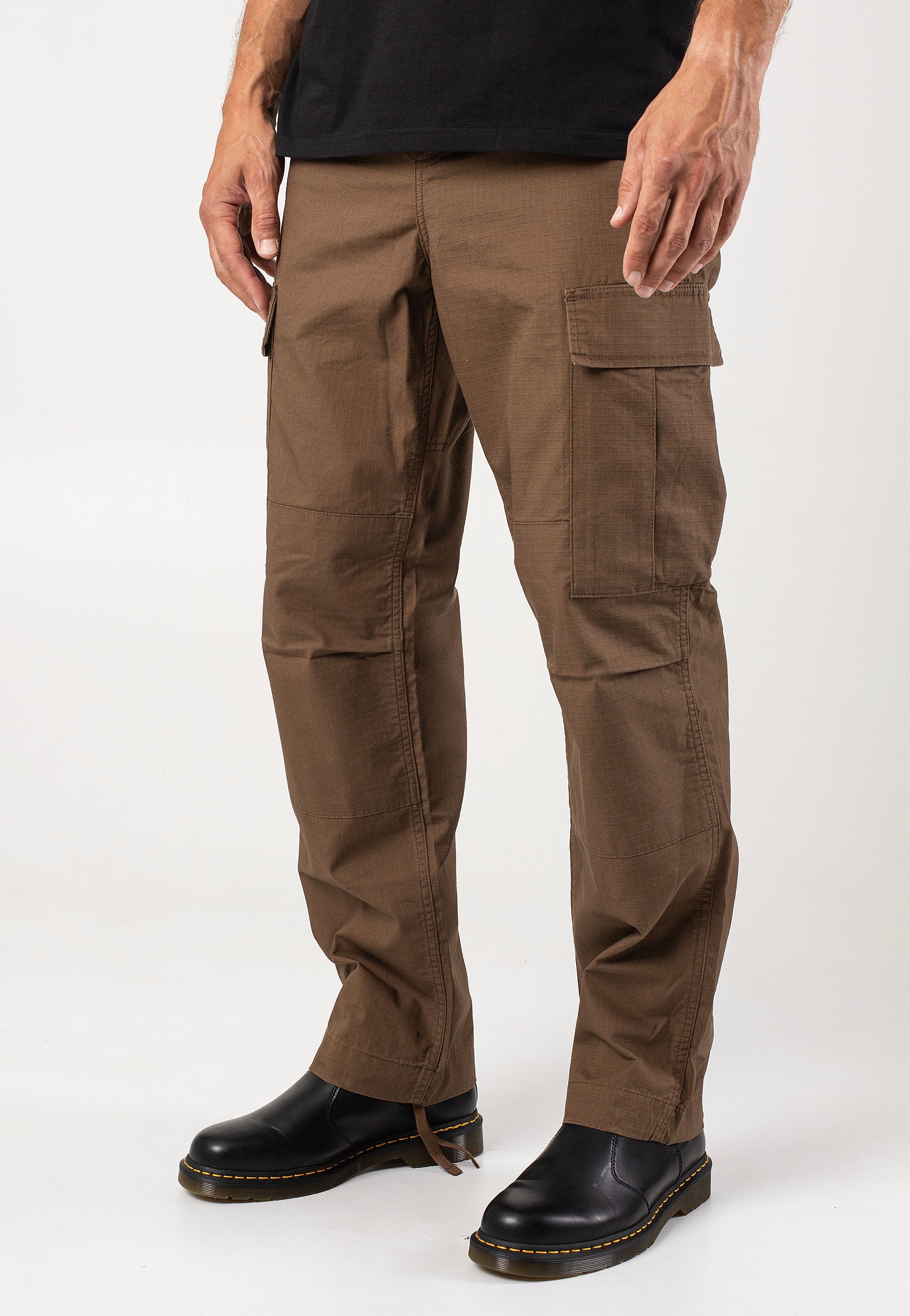 Carhartt WIP - Regular Cargo Rinsed Chocolate - Pants | Men-Image