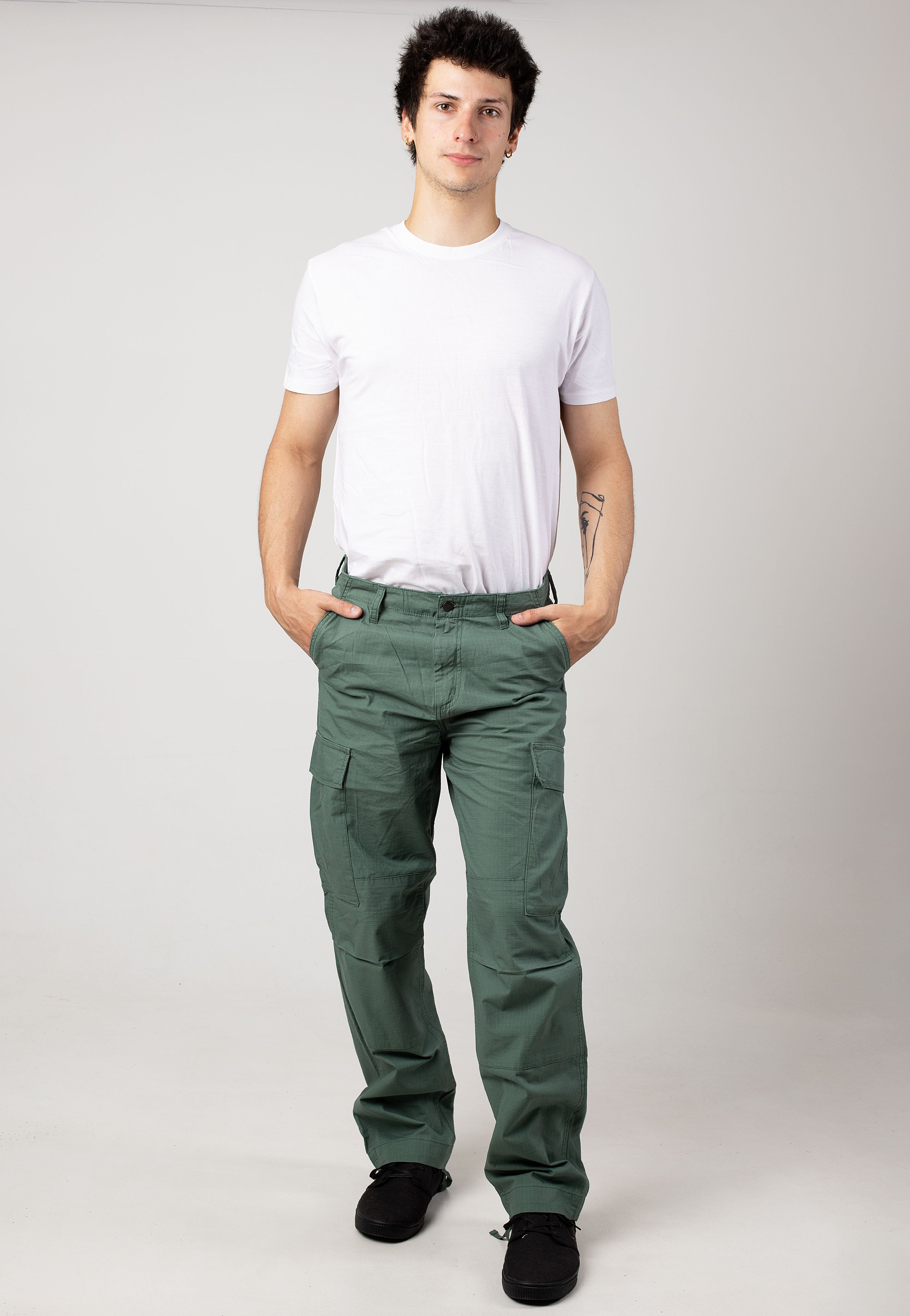 Carhartt WIP - Regular Cargo Rinsed Duck Green - Pants | Men-Image