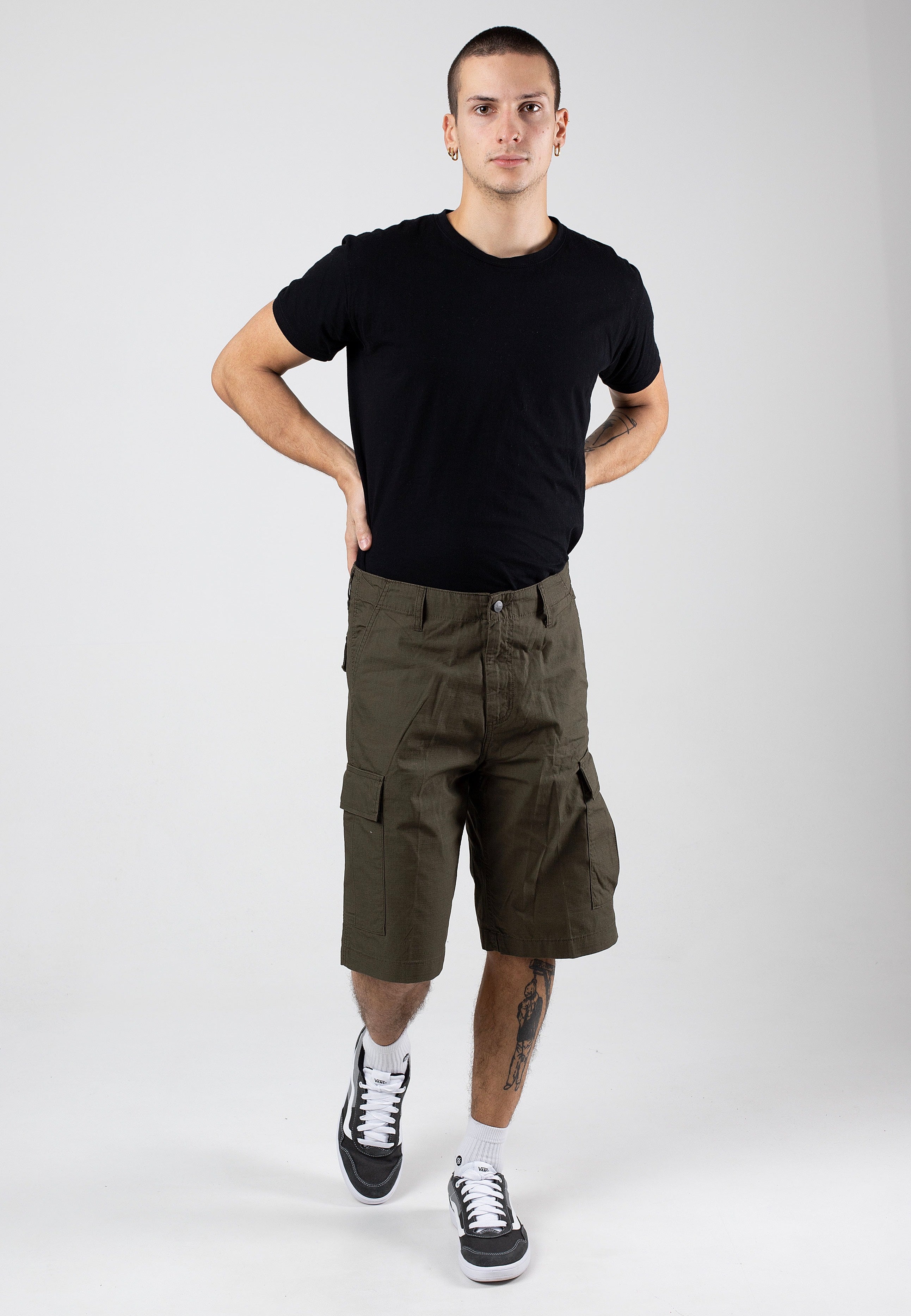 Carhartt WIP - Regular Rinsed Cypress - Shorts | Men-Image