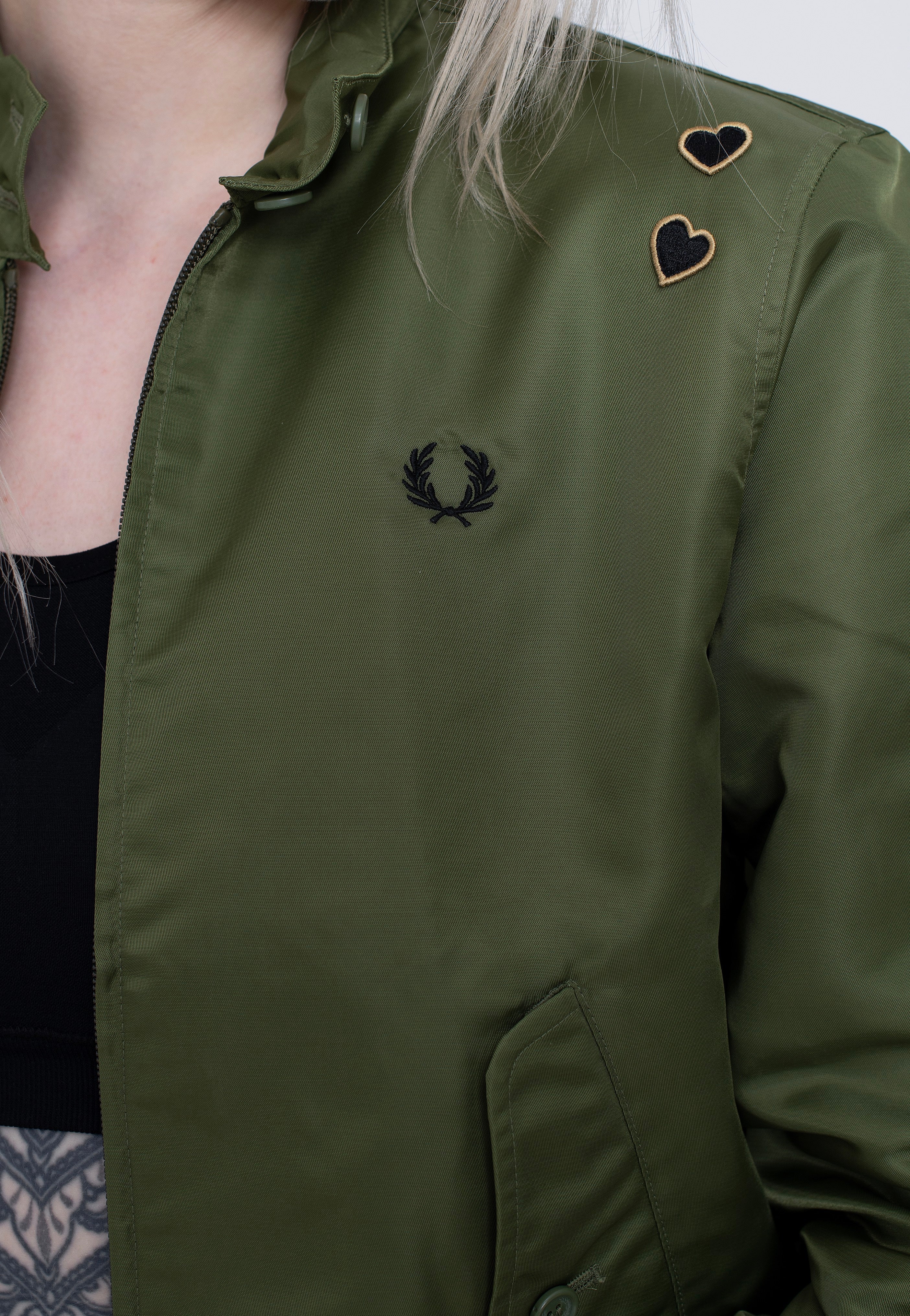 Fred Perry x Amy Winehouse - Printed Lining Zip Thru Parka Green - Jacket | Women-Image