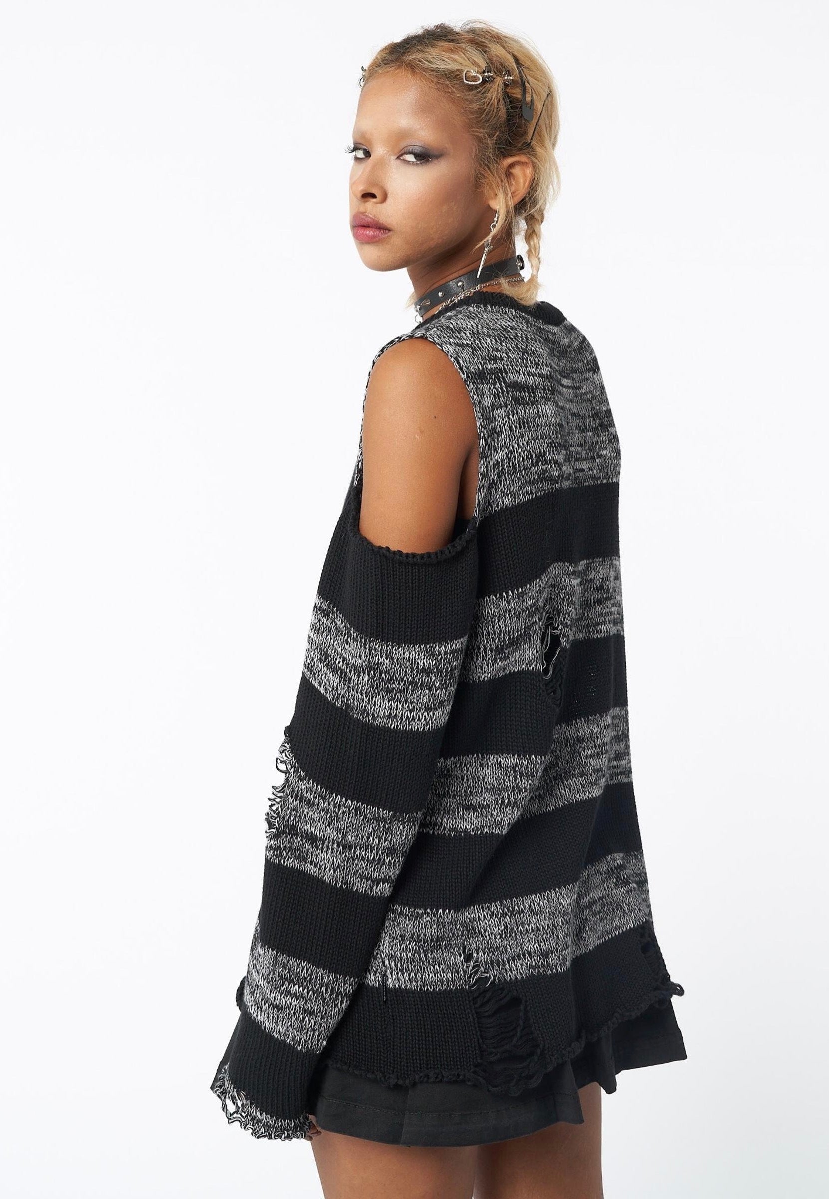 Minga London - Curtis Striped Knit Black/Grey - Pullover | Women-Image