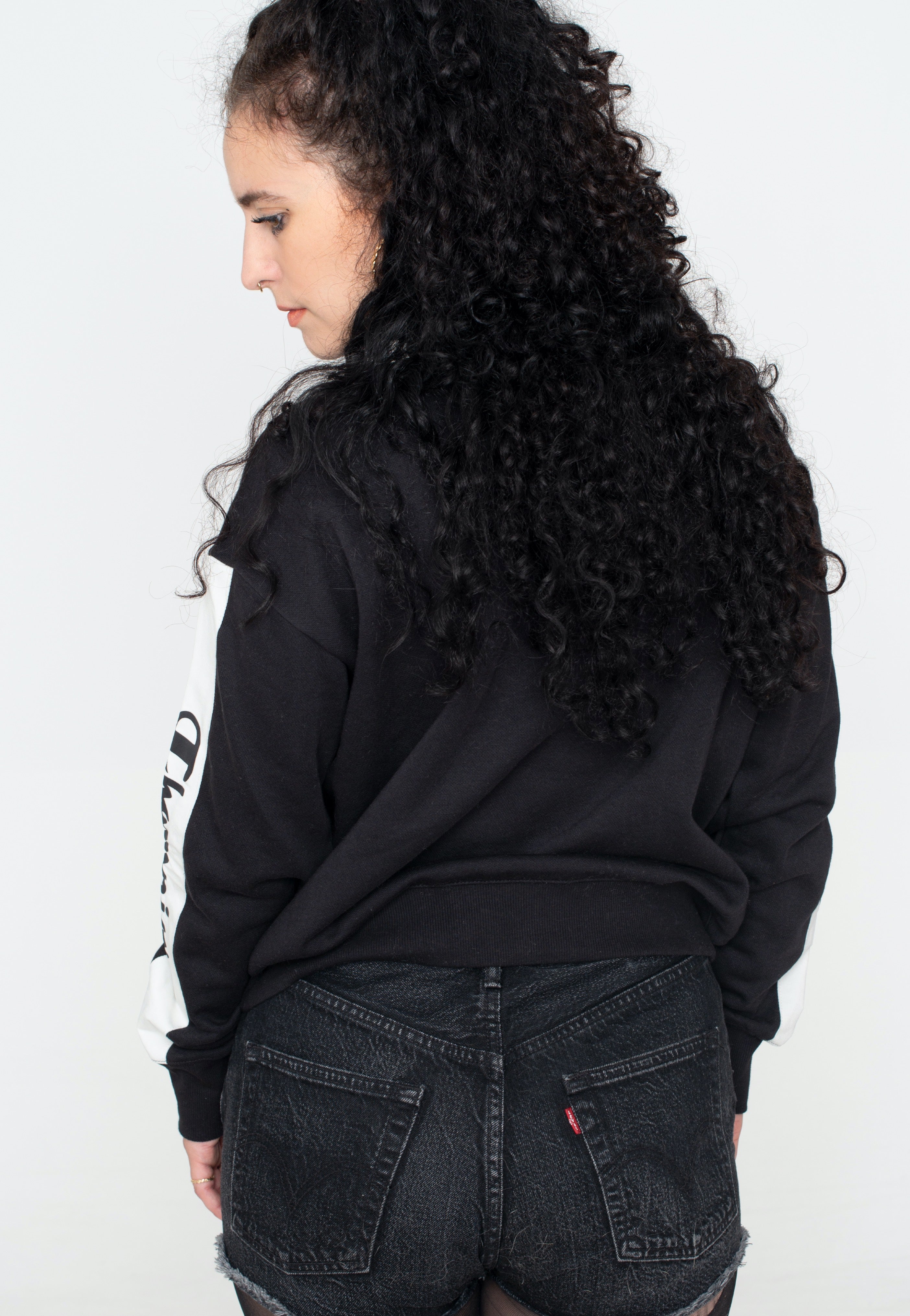 Champion - High Neck Black Beauty - Sweater | Women-Image