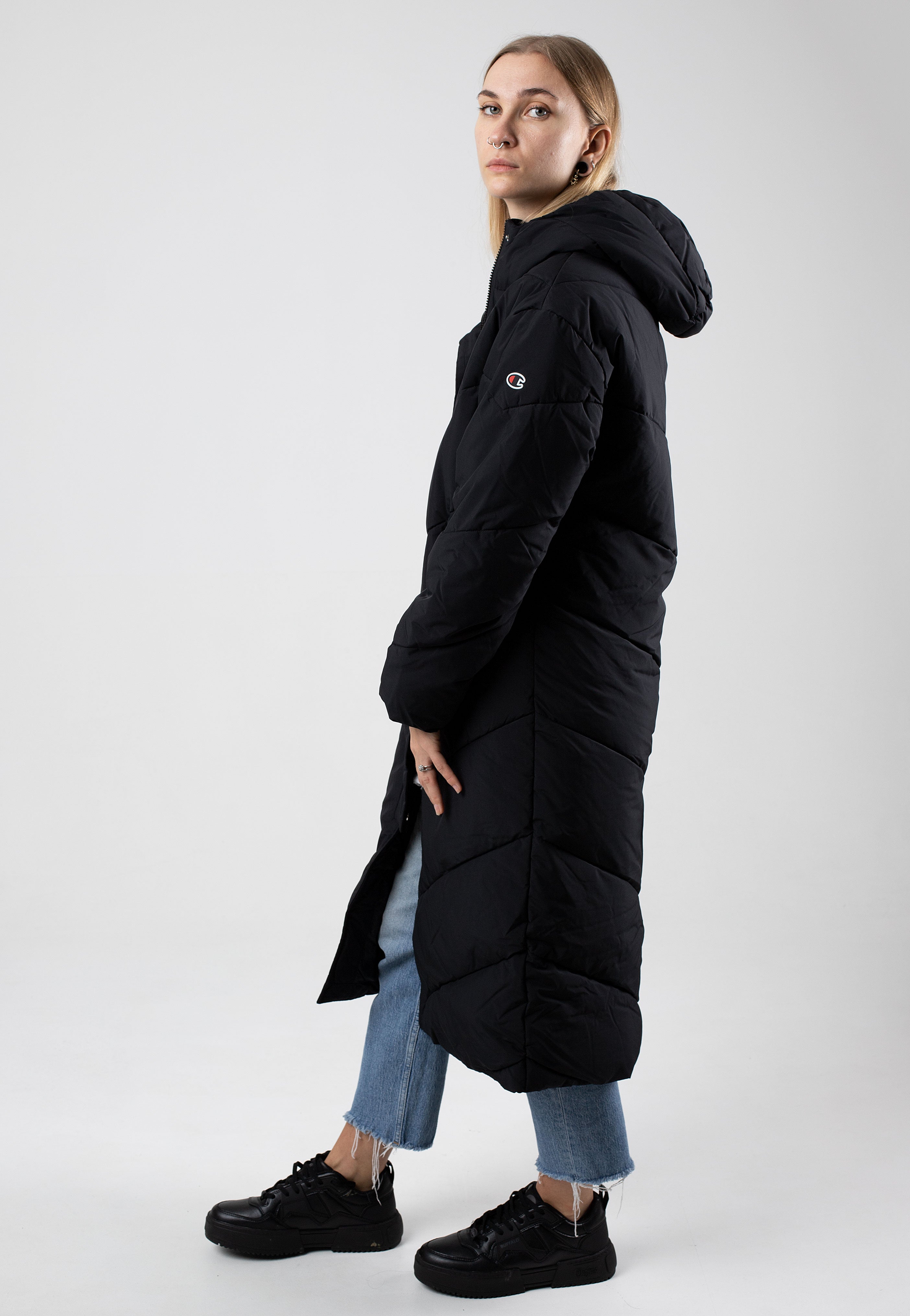 Champion - Hooded Polyfilled Black Beauty - Jacket | Women-Image