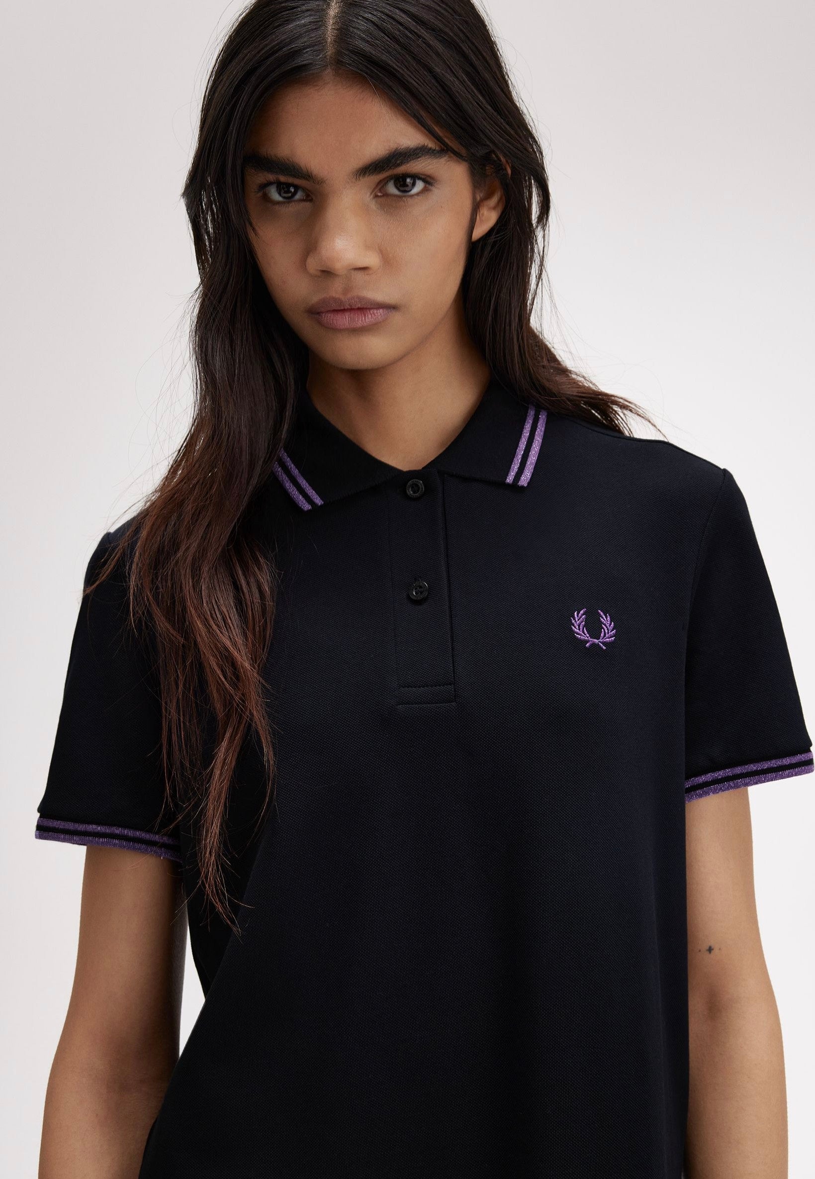 Fred Perry - Twin Tipped Black/Metallic Ultra Violet/Metallic Ultra Violet - Dress | Women-Image