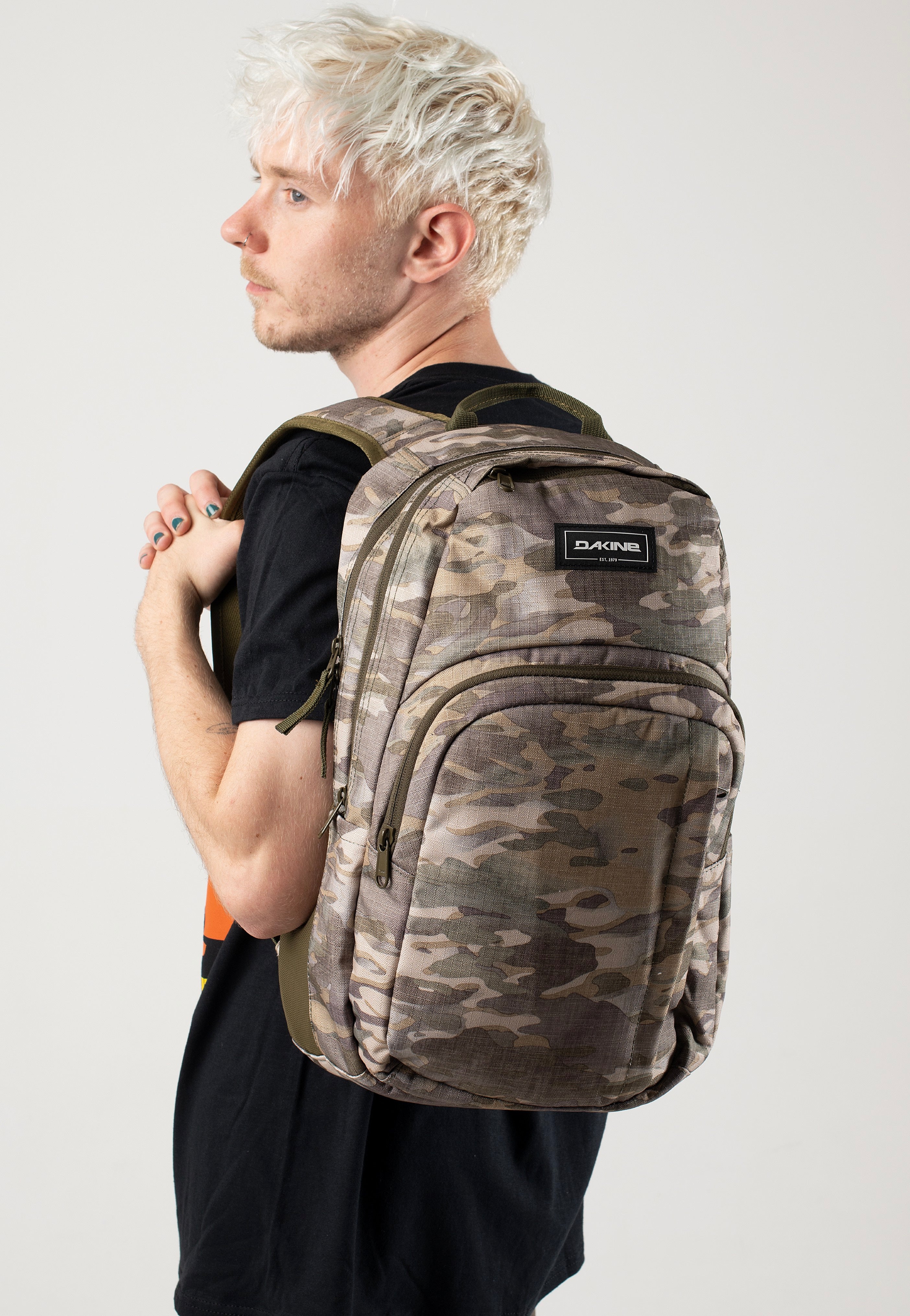 Dakine - Campus Medium Vintage Camo - Backpack | Neutral-Image