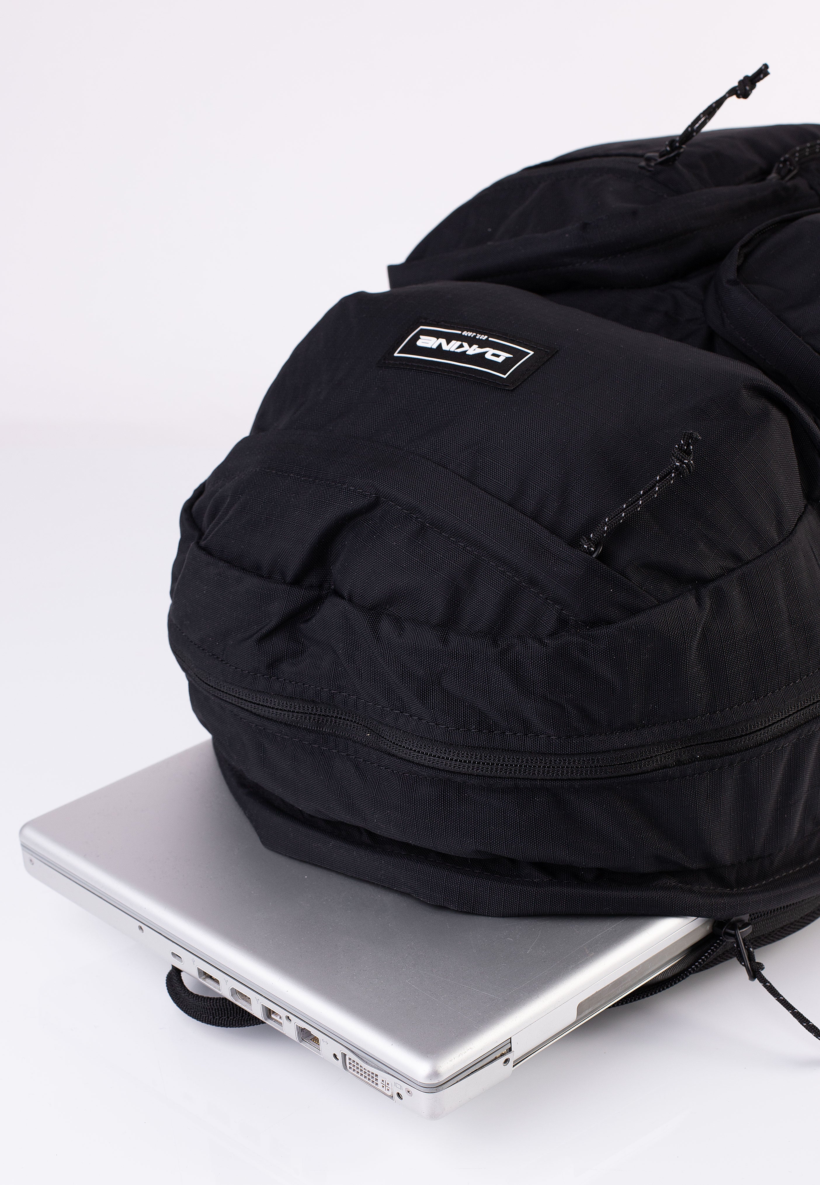 Dakine - Method Dlx 28L Black Ripstop - Backpack | Neutral-Image