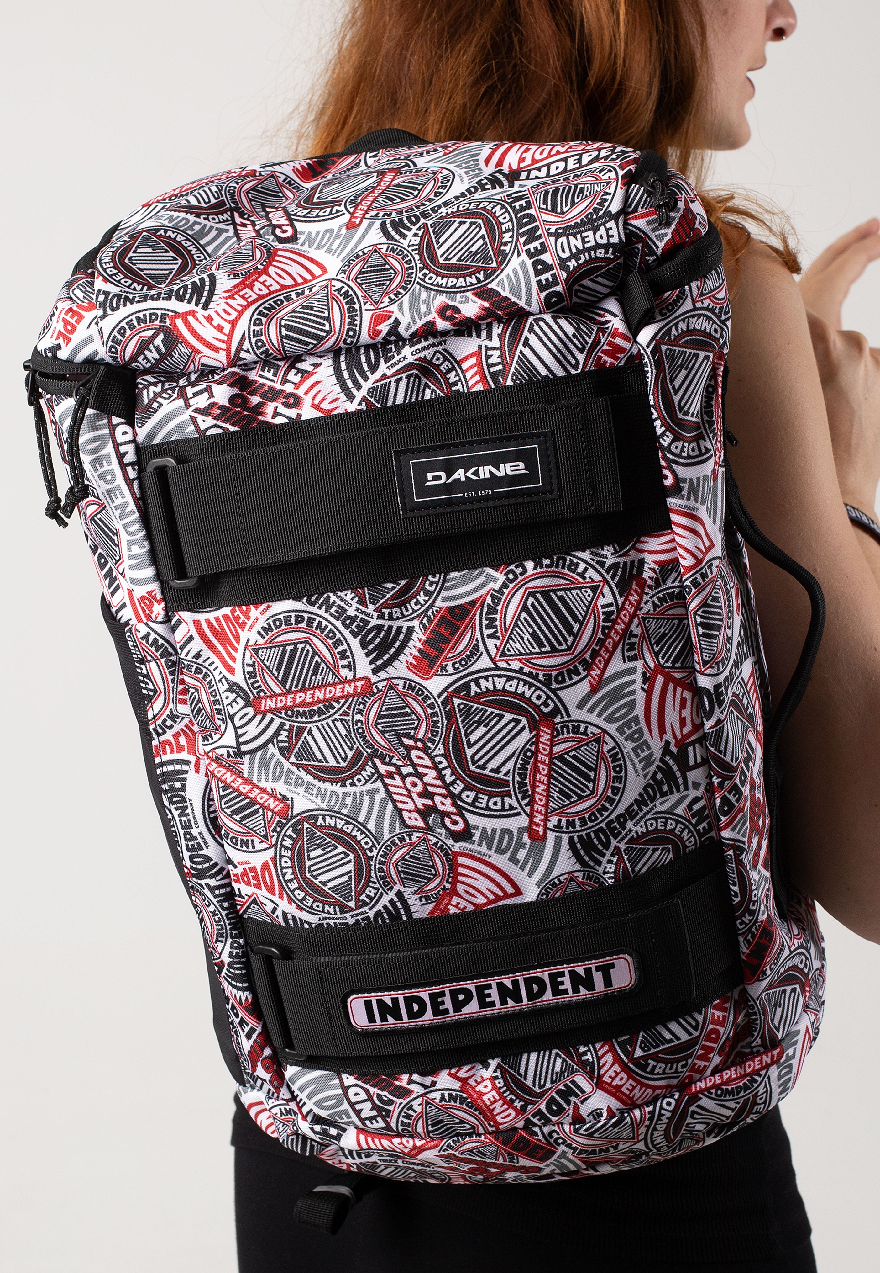 Dakine x Independent - Mission 25L - Backpack | Women-Image