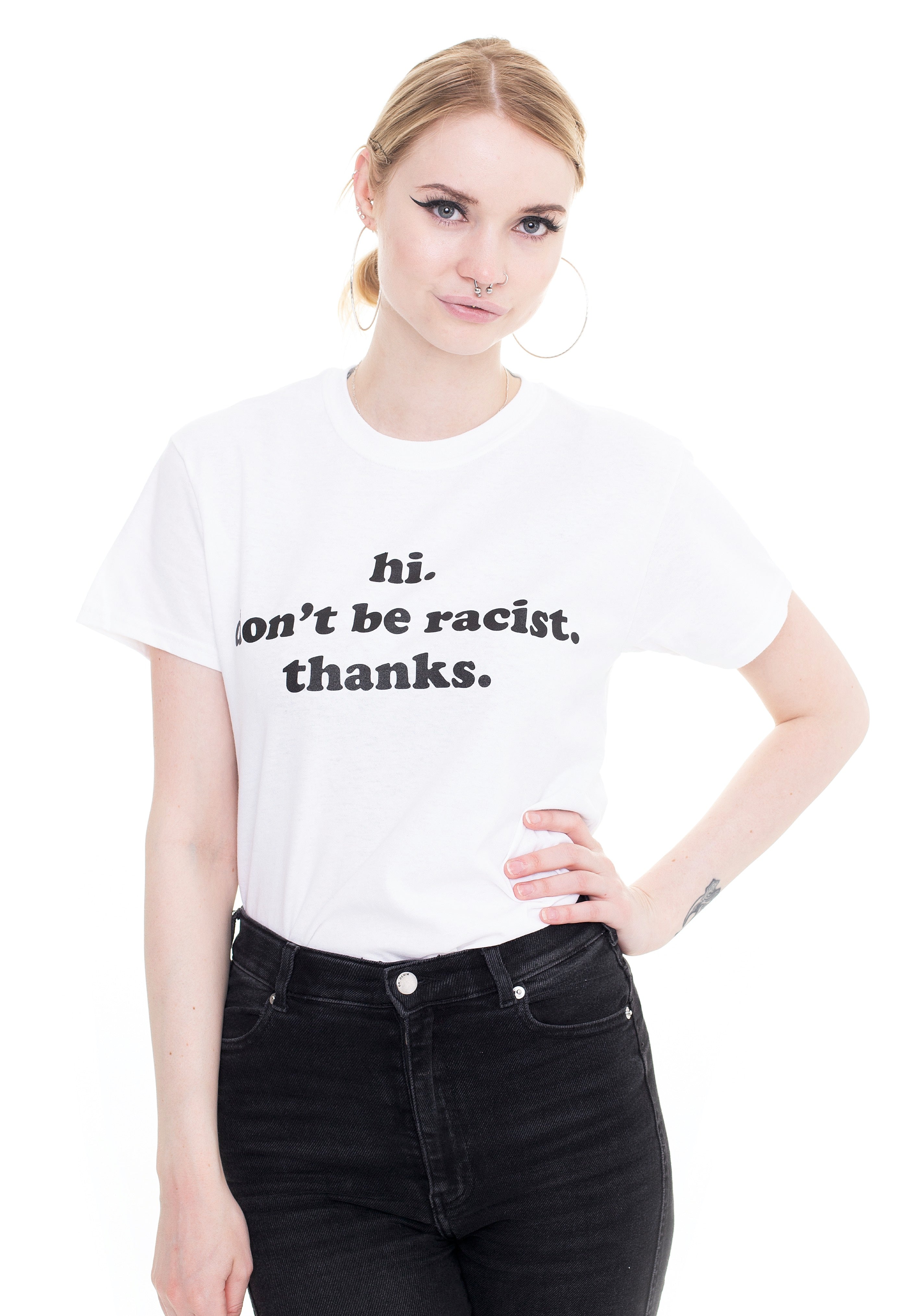 Dancitee - Don't Be Racist White - T-Shirt | Women-Image