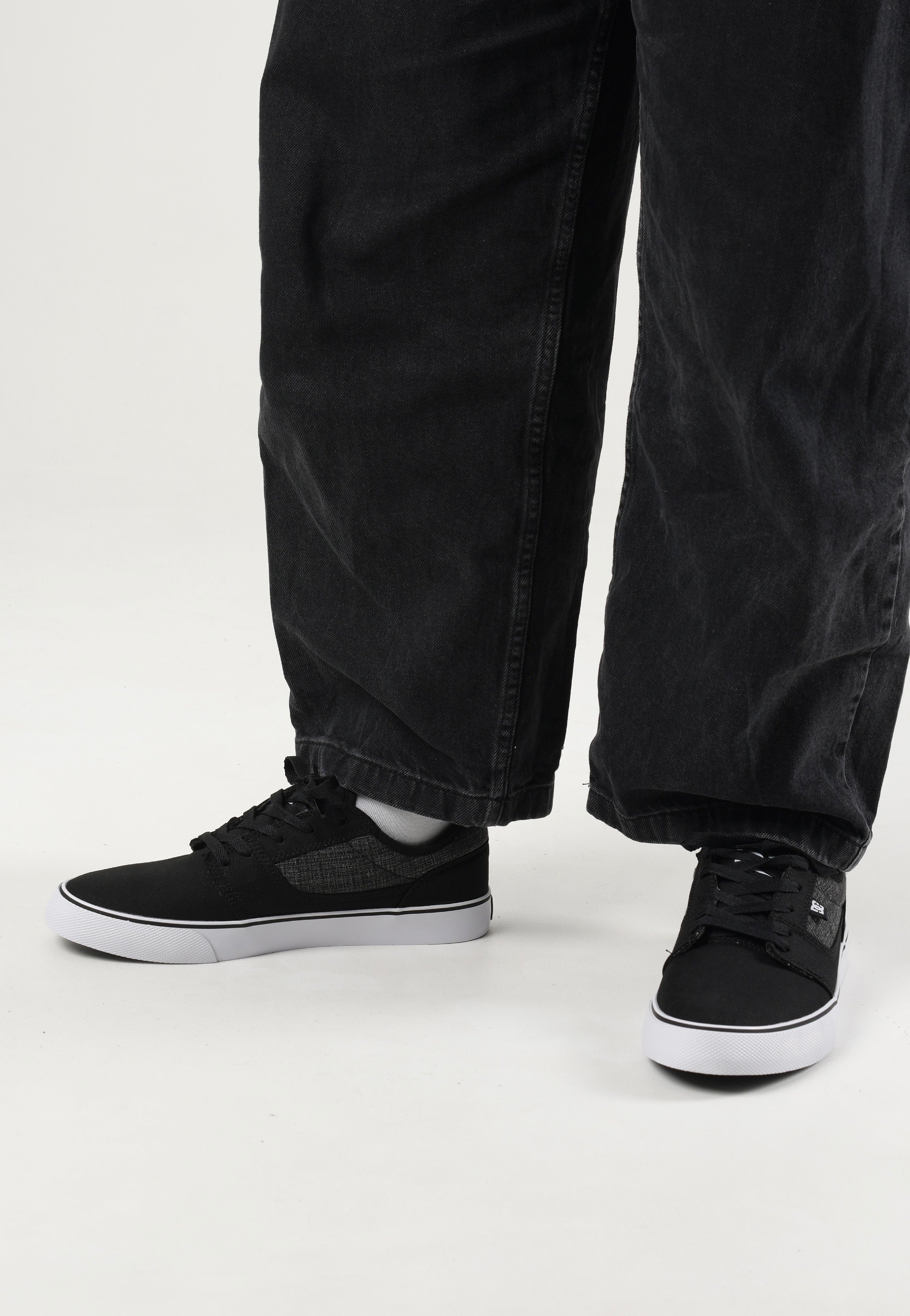 DC - Tonik TX SE Black Rinse - Shoes | Men-Image