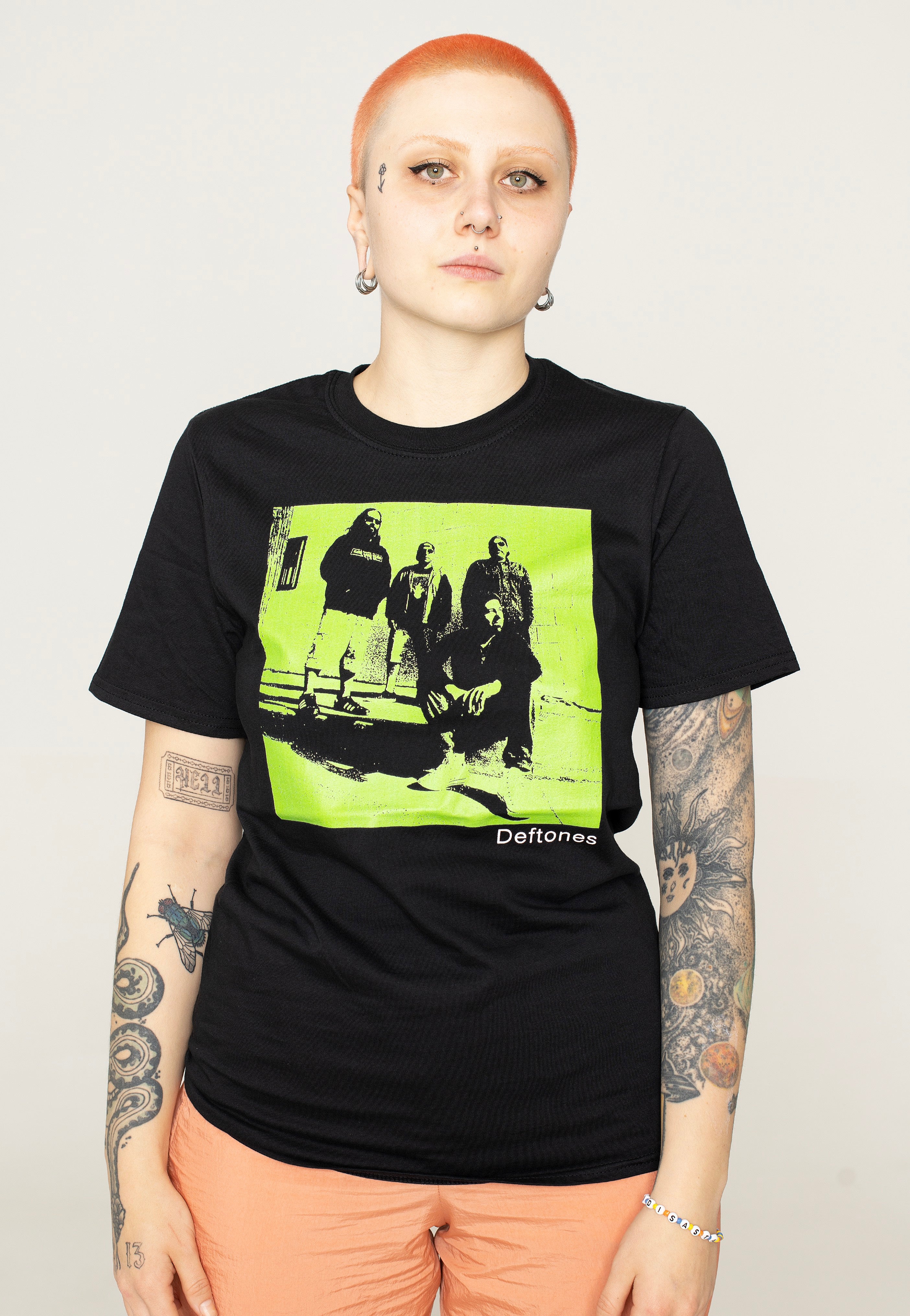 Deftones - Band Photo Beyond - T-Shirt | Women-Image