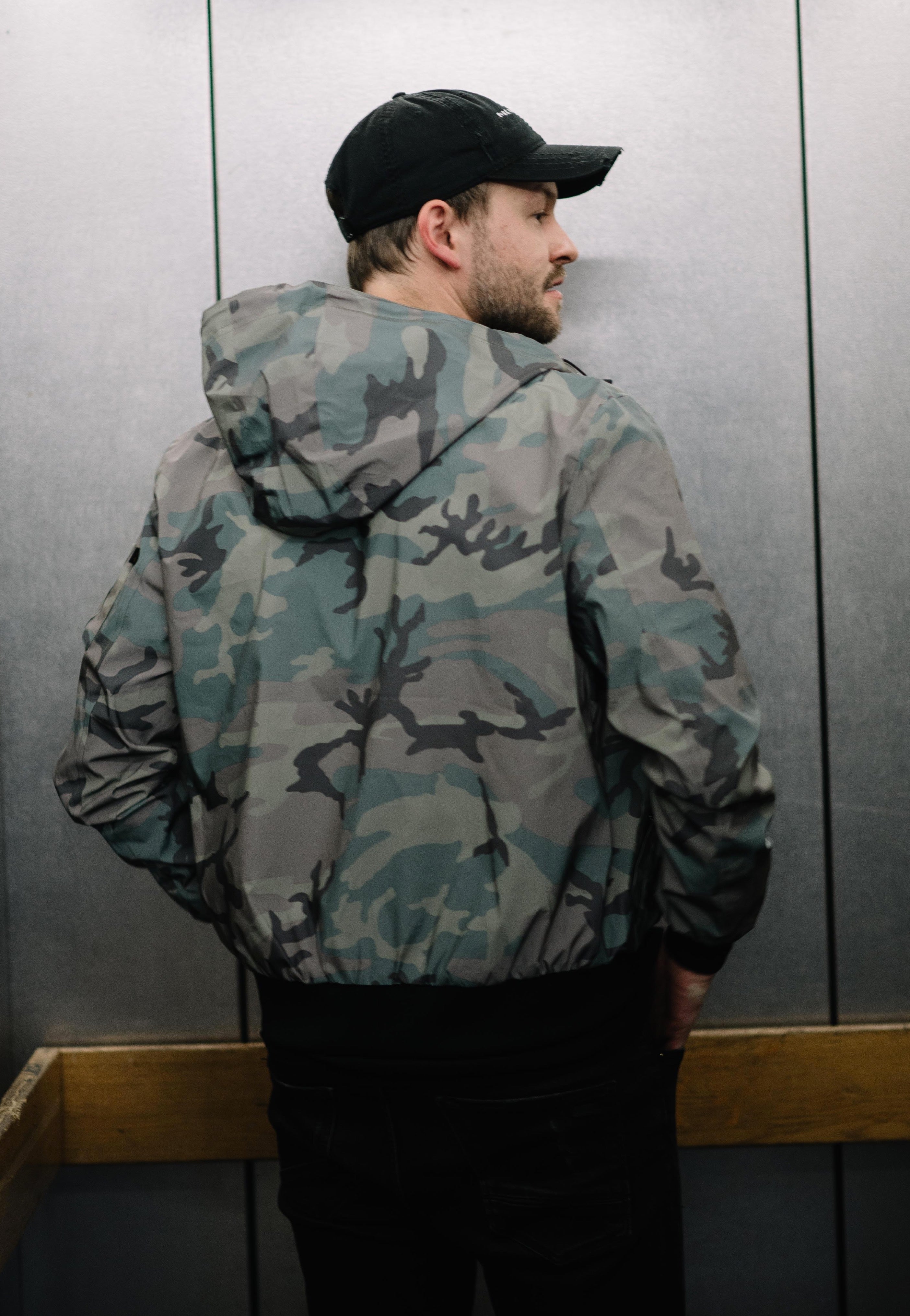 Alpha Industries - MA 1 LW Hooded Refl. Camo Woodland Camo - Jacket | Men-Image