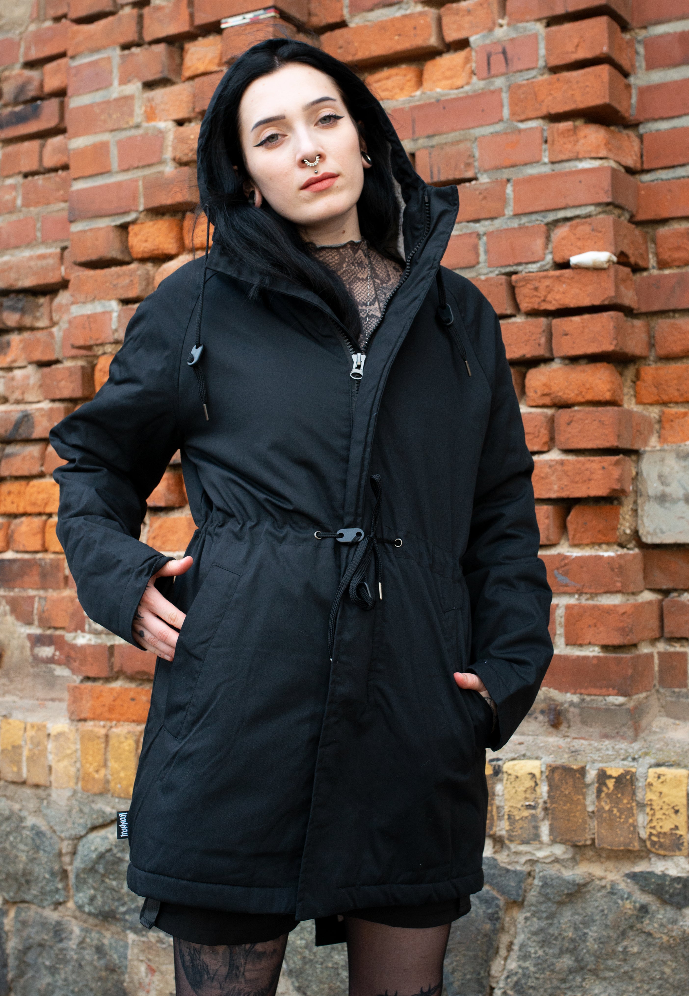 Ironnail - Manabe Parka - Jacket | Women-Image