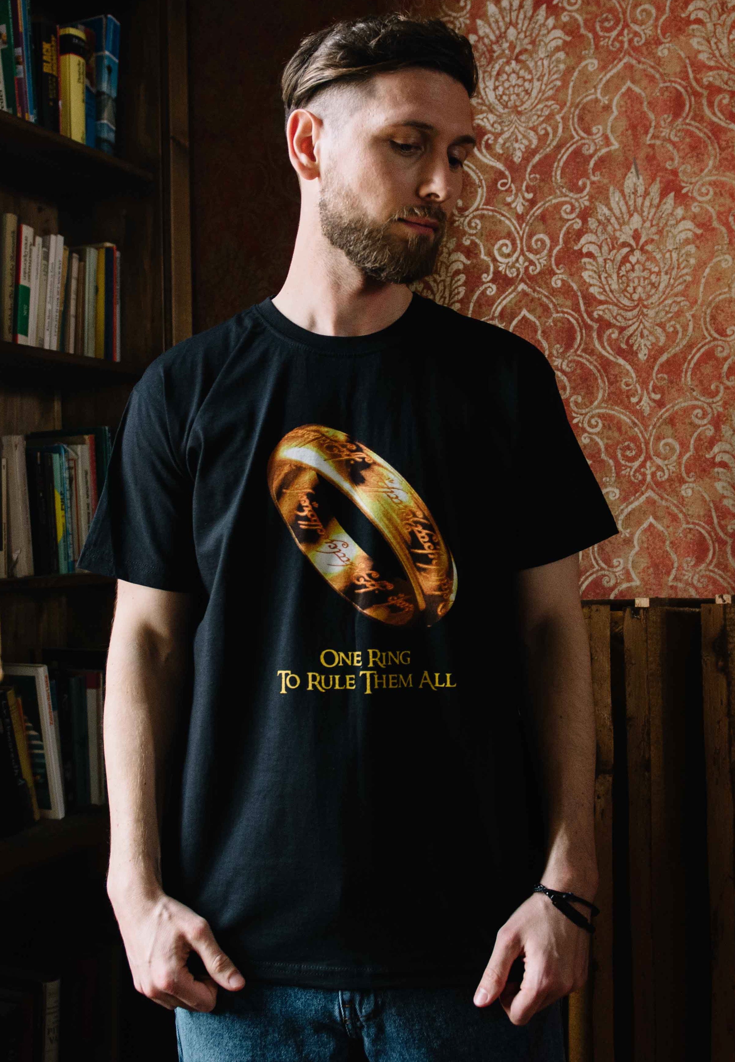 The Lord Of The Rings - One Ring To Rule Them All - T-Shirt | Men-Image