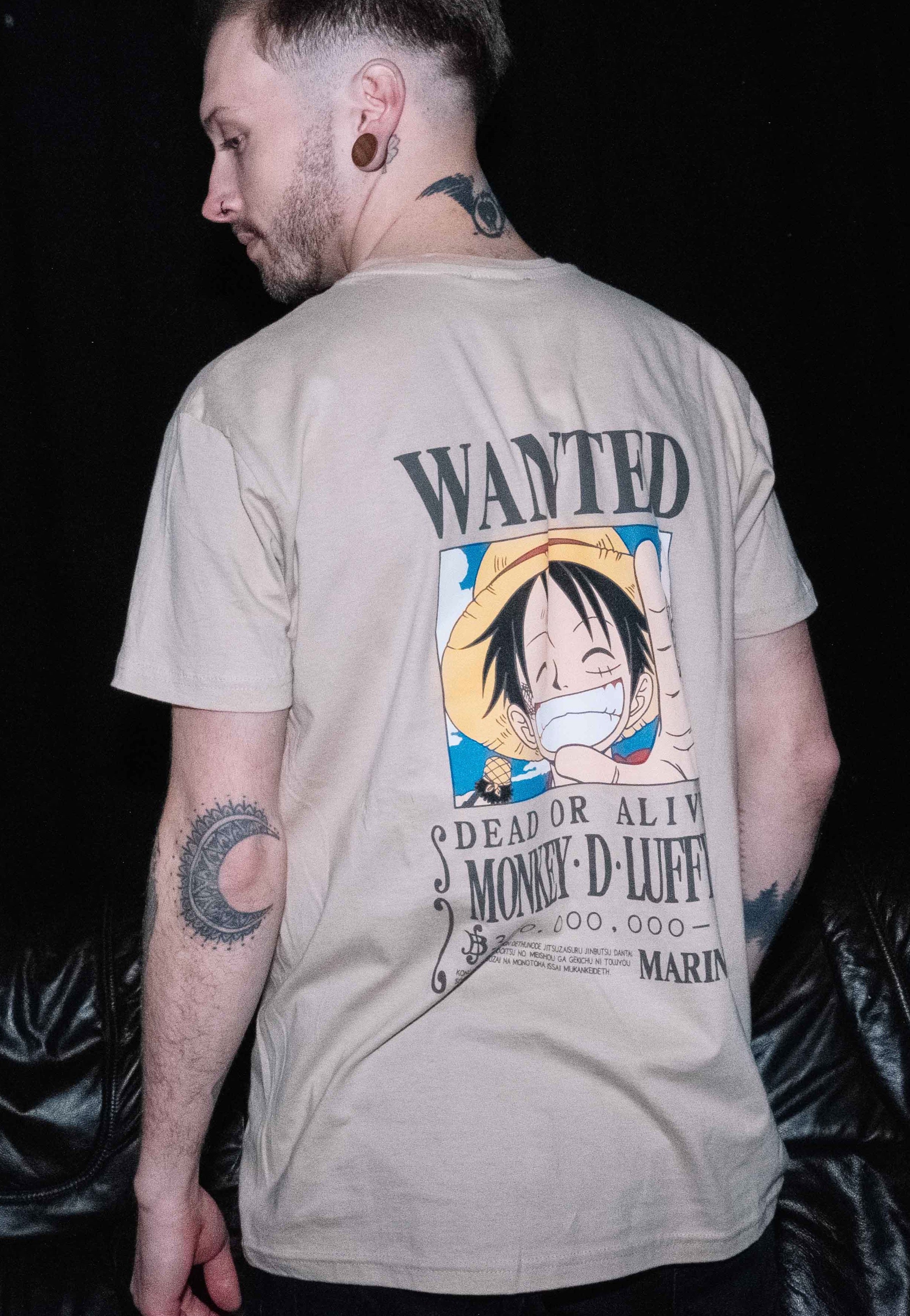 One Piece - Wanted Luffy Sand - T-Shirt | Men-Image