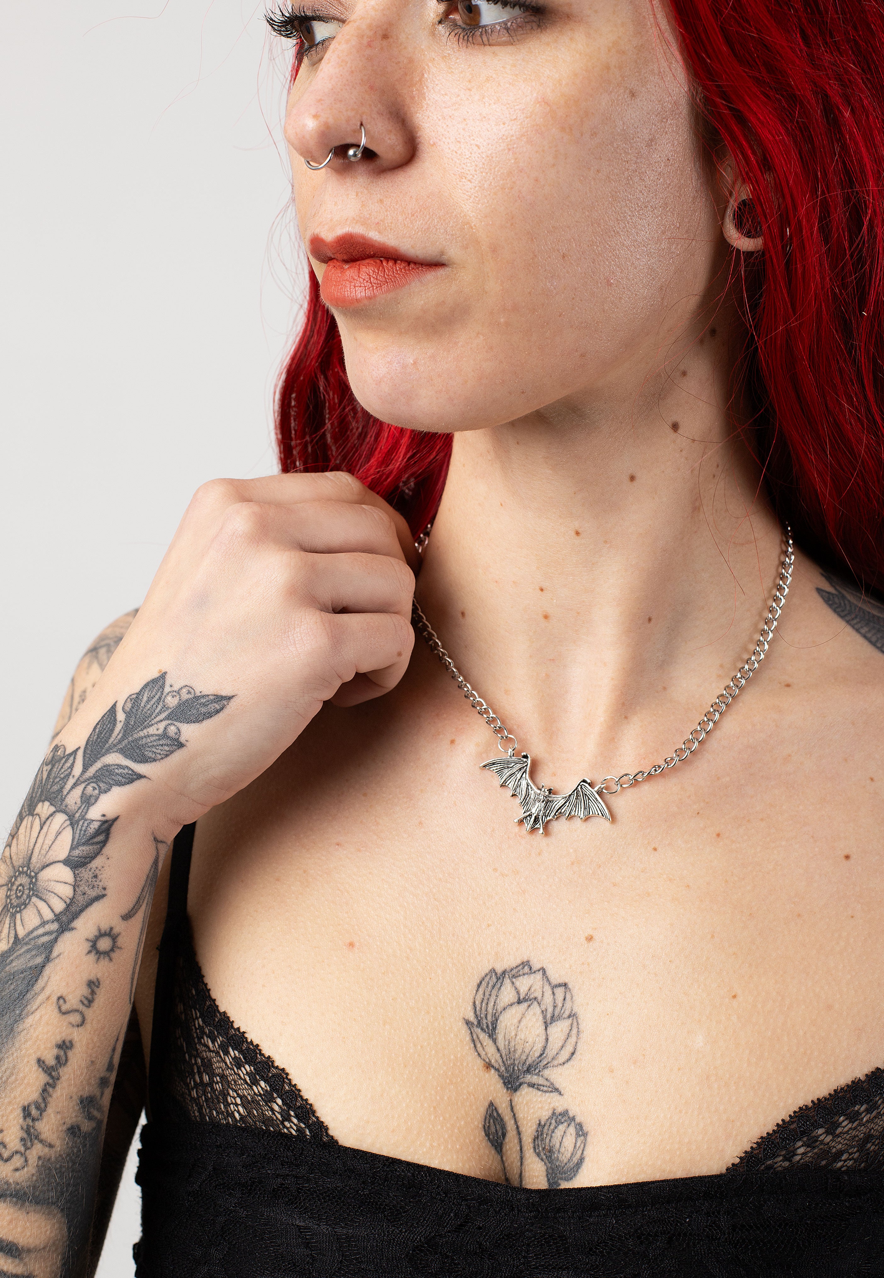 Easure - Bat - Necklace | Neutral-Image