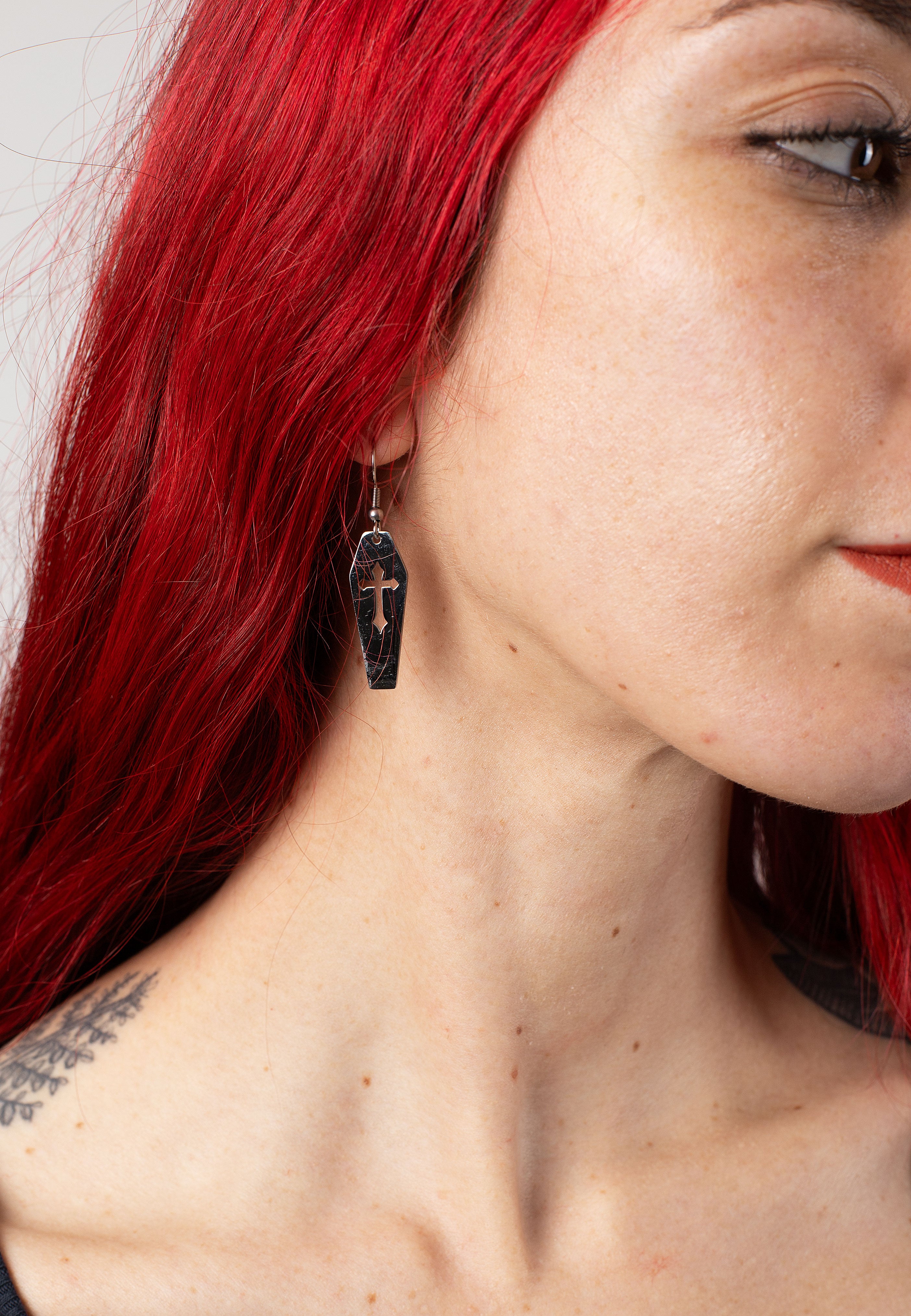 Easure - Coffin - Earrings | Neutral-Image