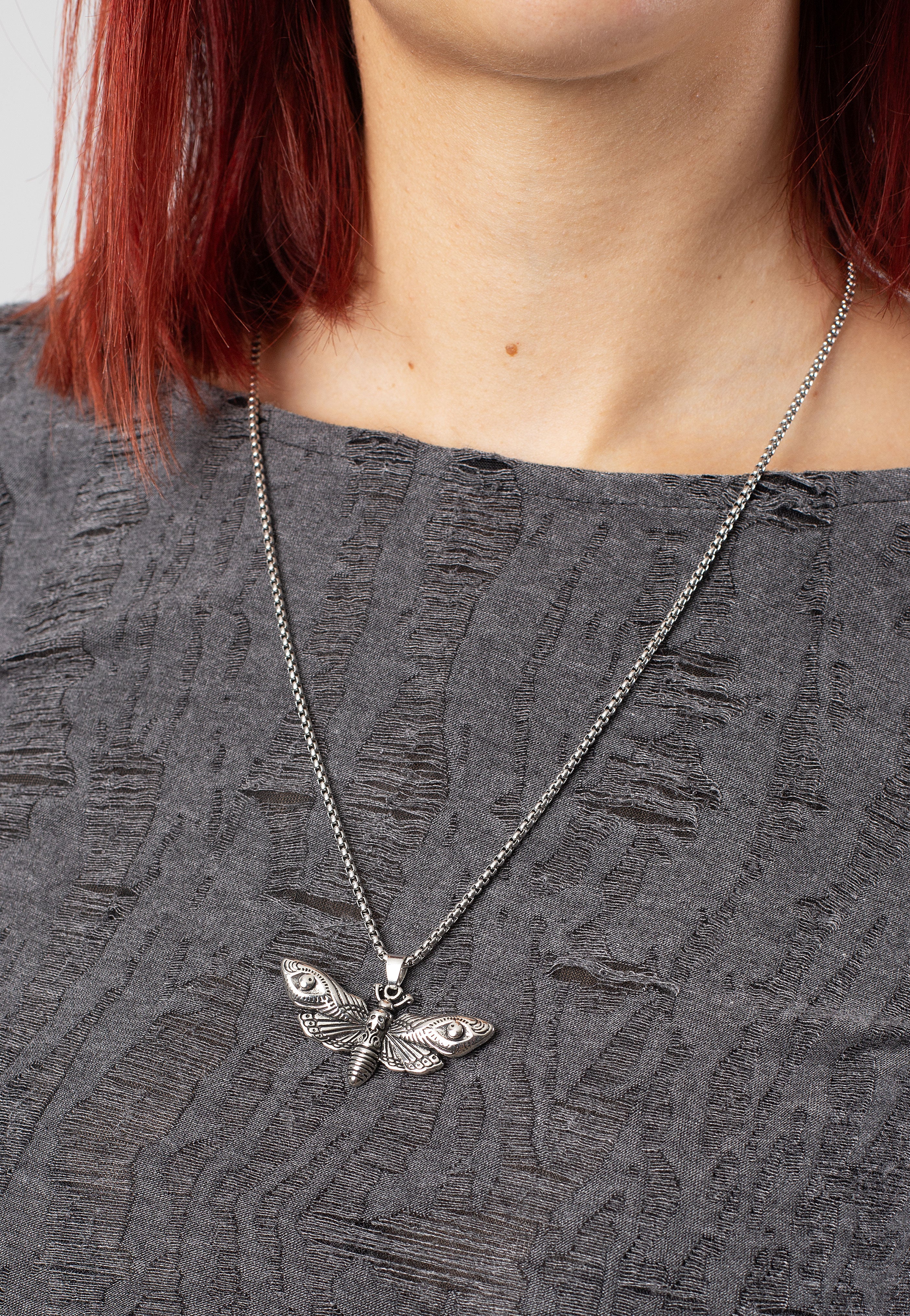 Easure - Death Moth - Necklace | Neutral-Image