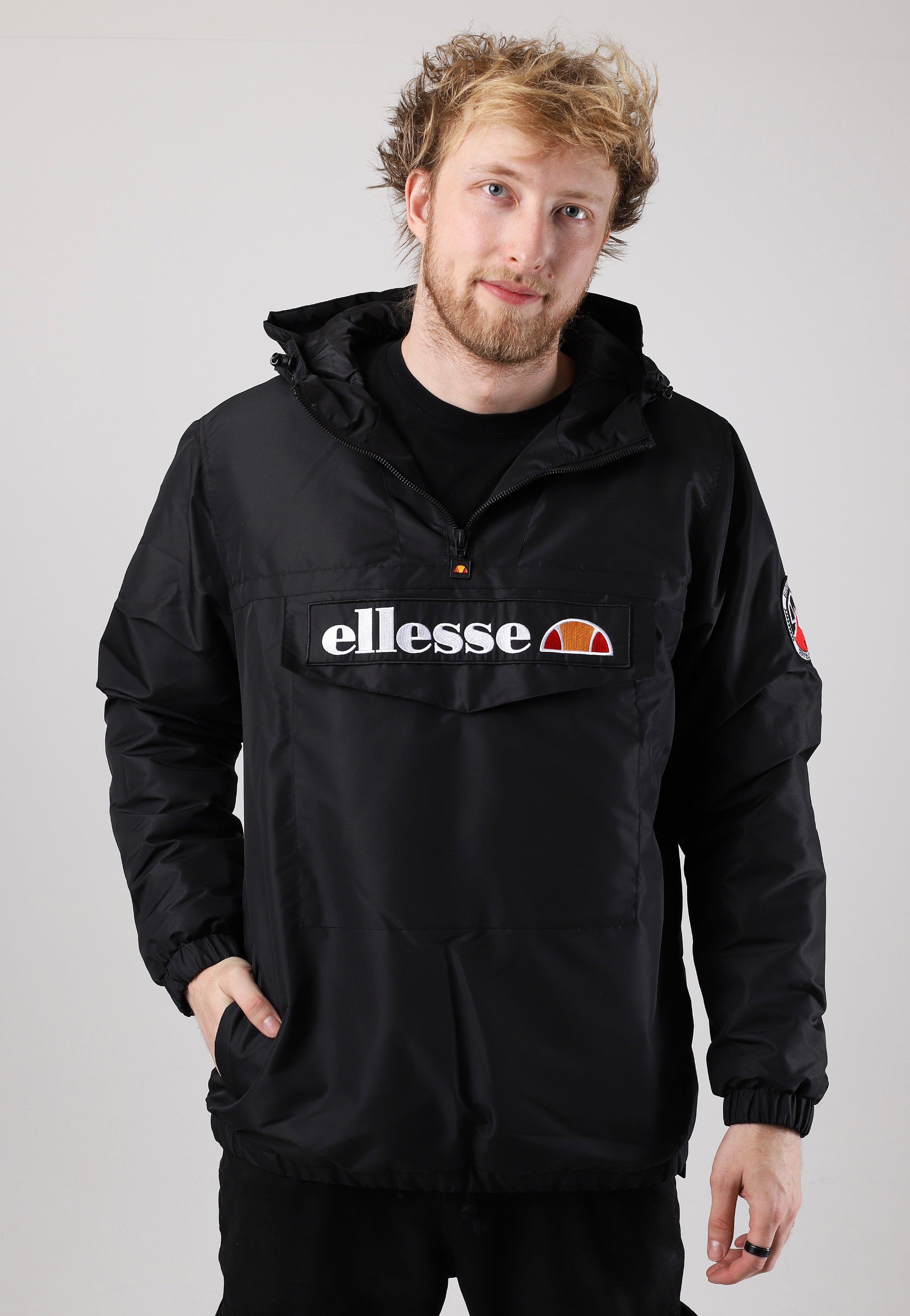 Ellesse - Monterini OH Black - Jacket | Men-Image