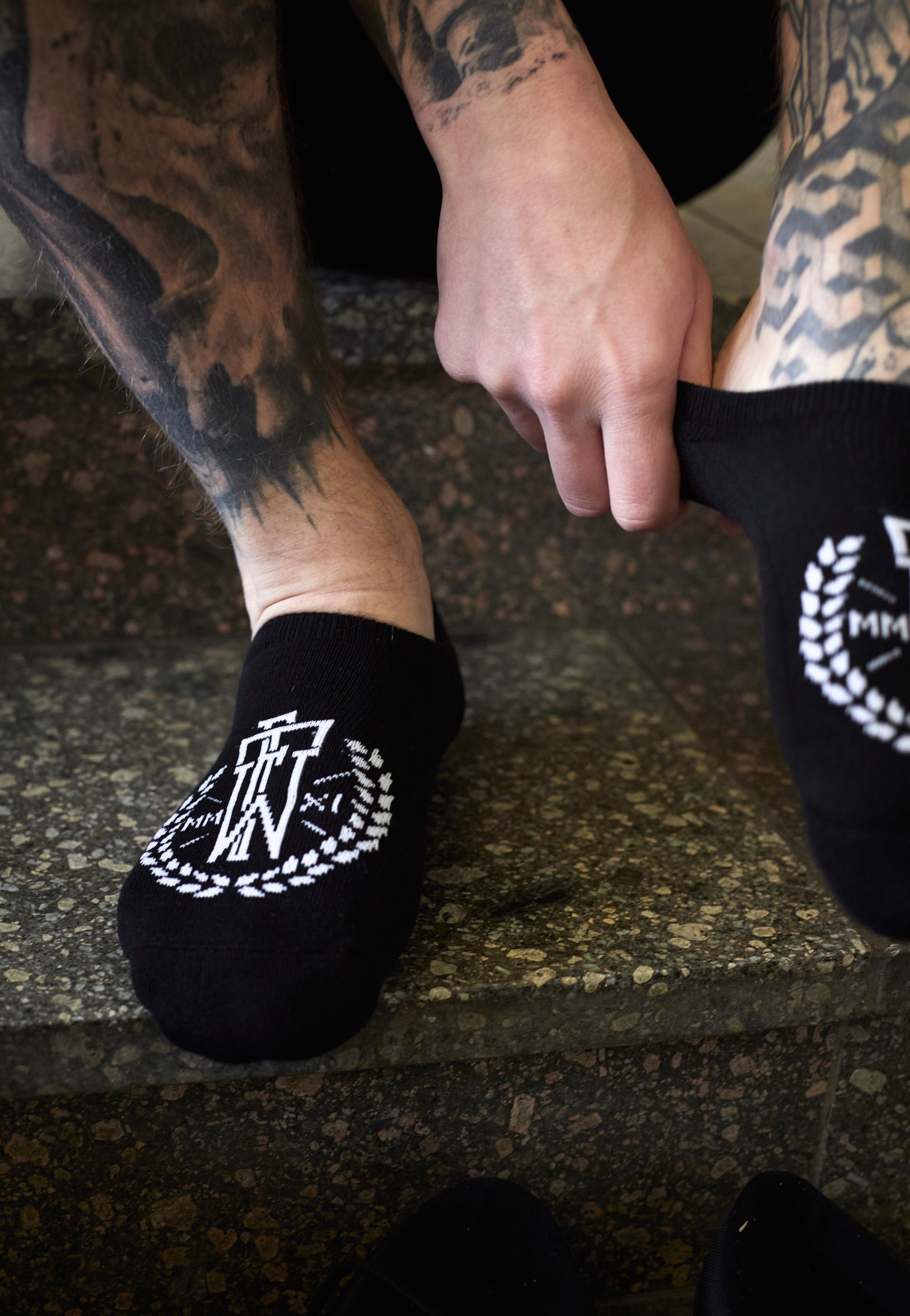 Fuchsteufelswild - Logo Black Sneaker - Socks | Neutral-Image