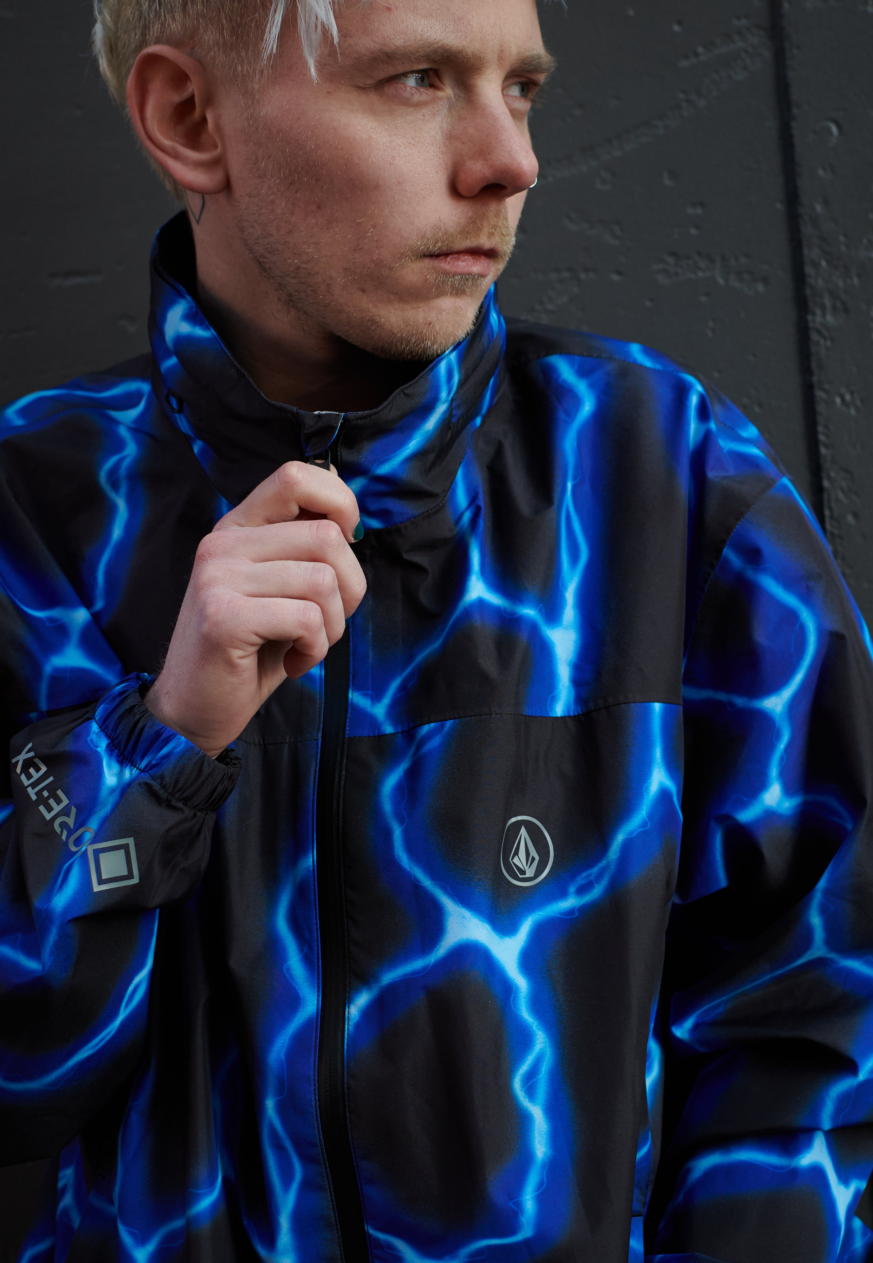 Volcom - T Spinks Gore Tex Black - Windbreaker | Men-Image