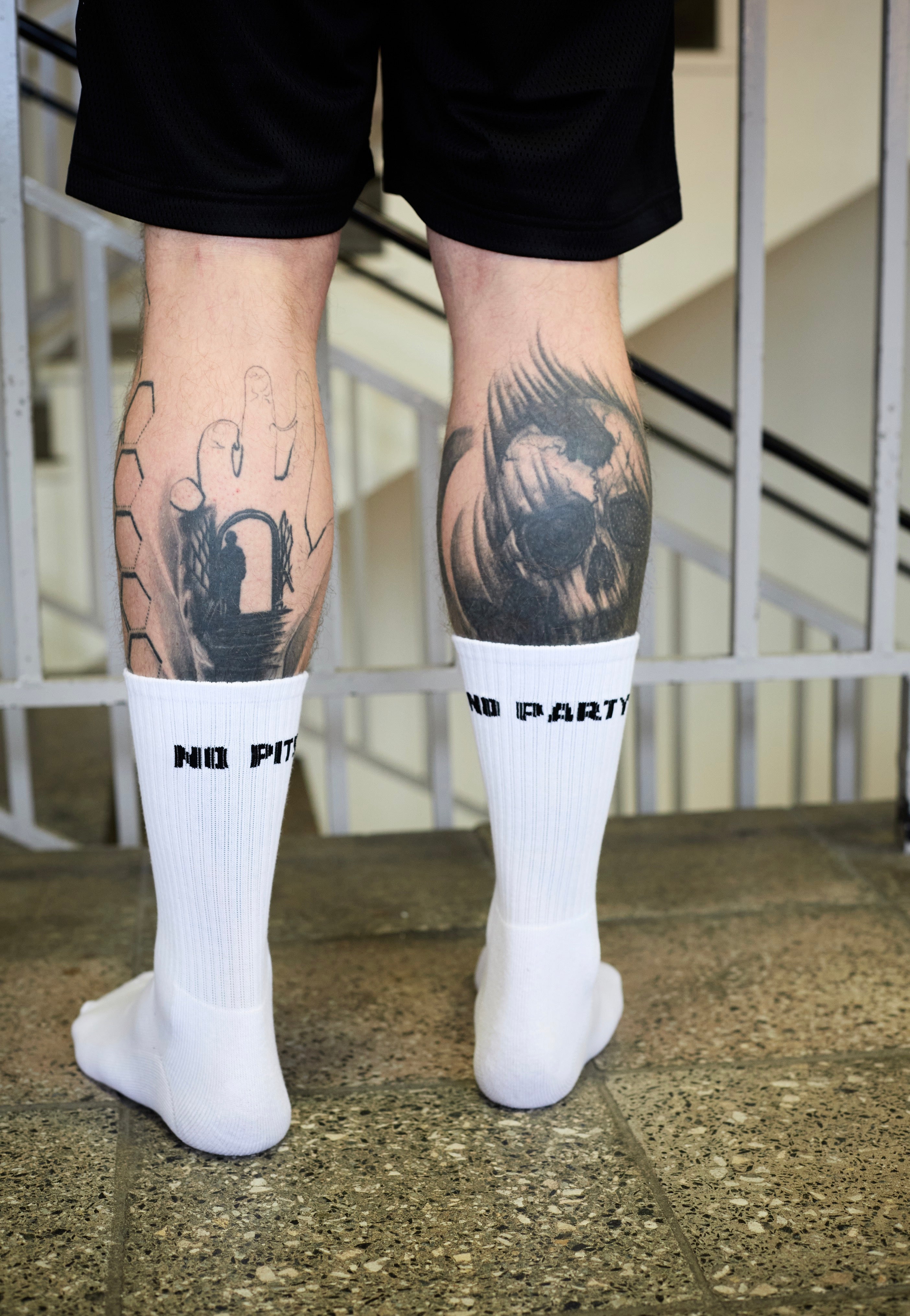 Dancitee - No Pits No Party White - Socks | Neutral-Image