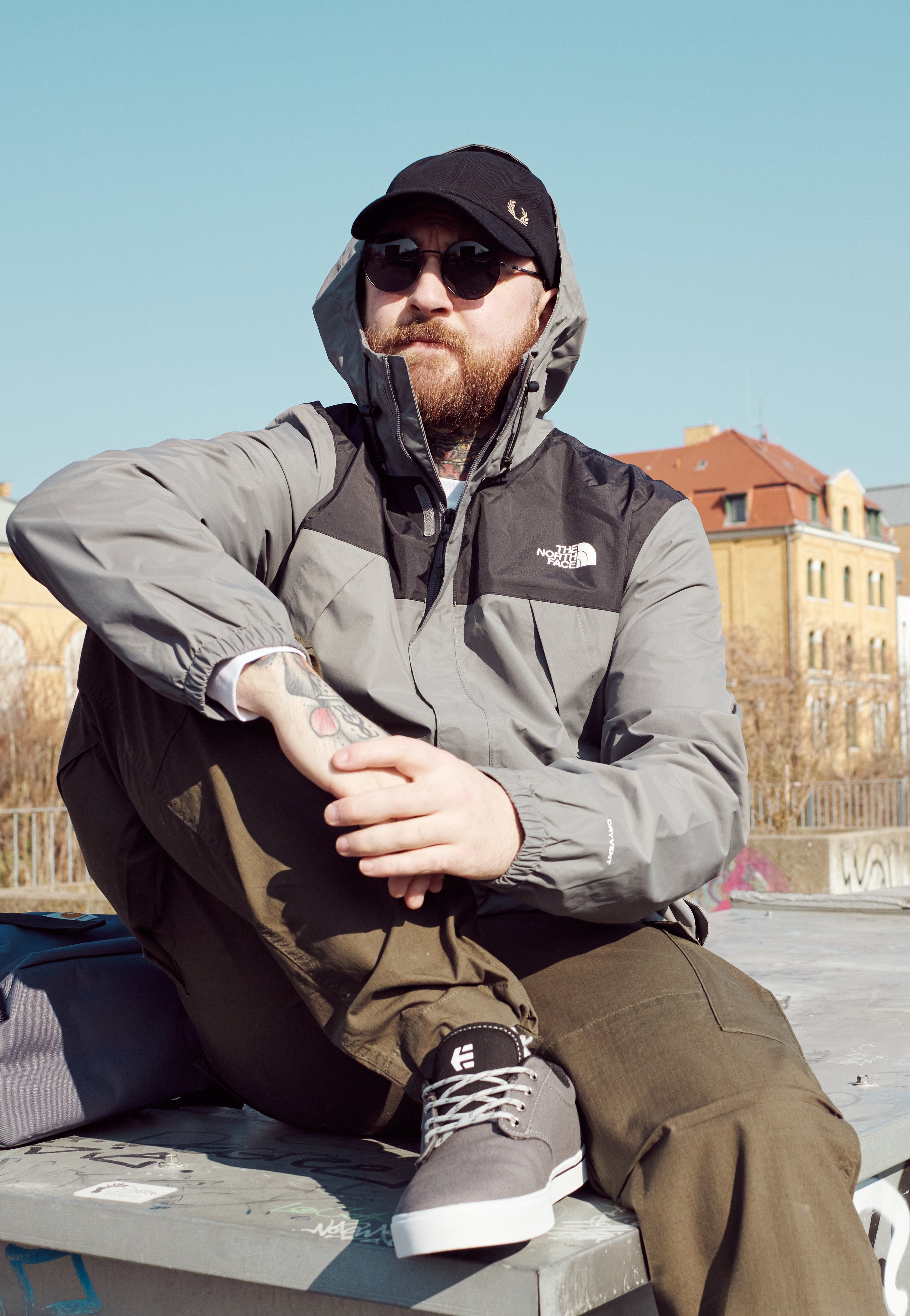 The North Face - Antora Smoked Pearl/Tnf Black - Jacket | Men-Image