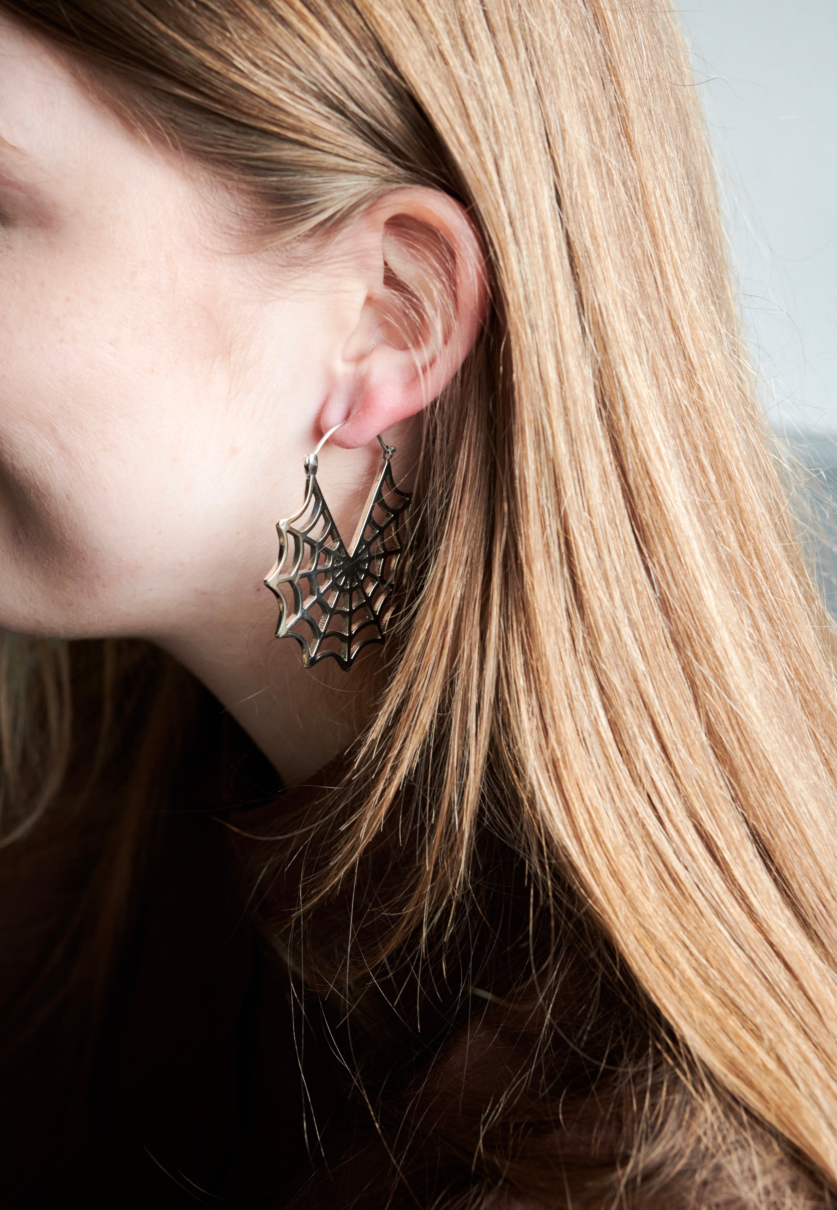 Ask & Embla - Lilith Cobweb Silver - Earrings | Neutral-Image