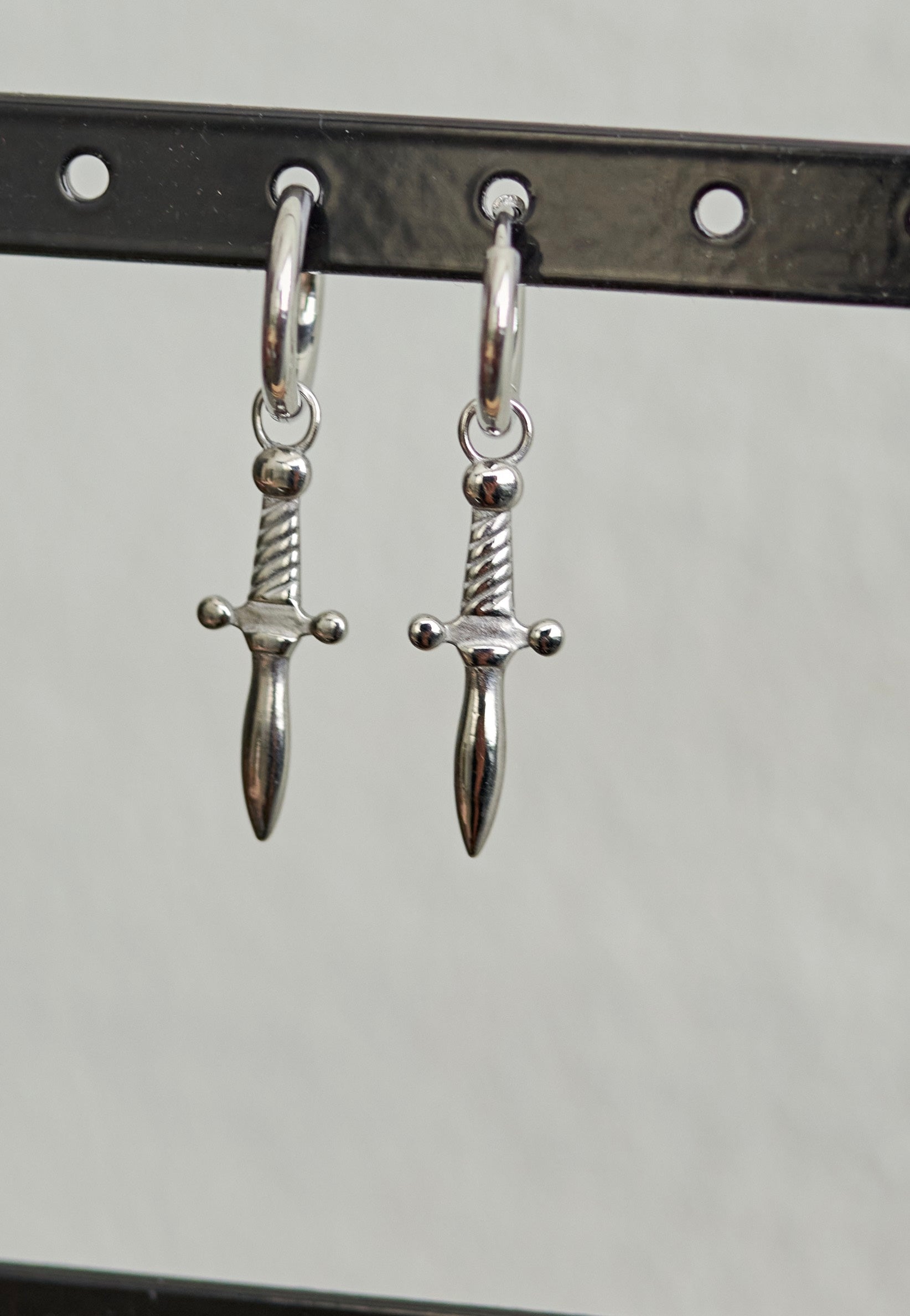 Wildcat - Little Sword Silver - Earrings | Neutral-Image