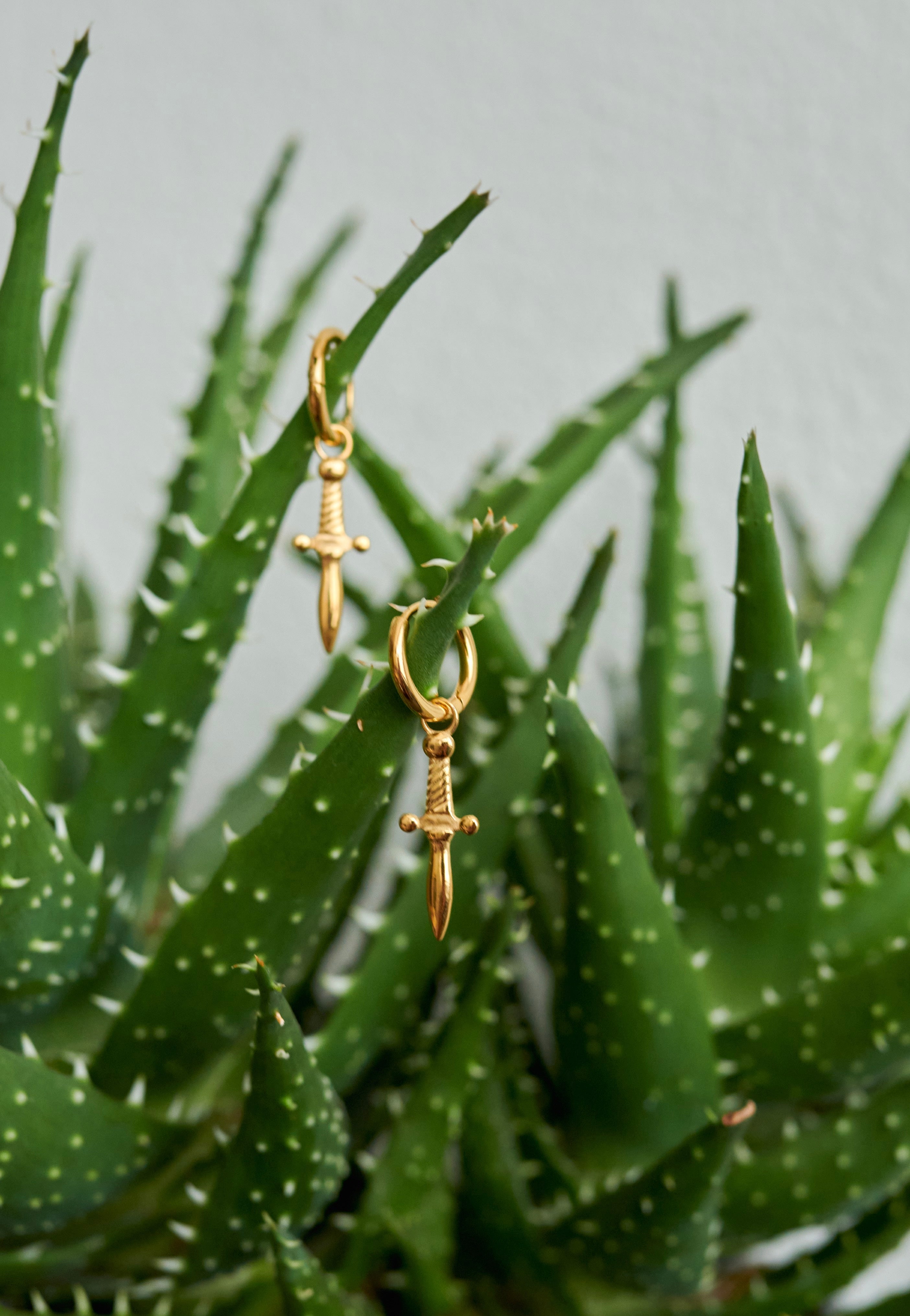 Wildcat - Little Sword Gold - Earrings | Neutral-Image