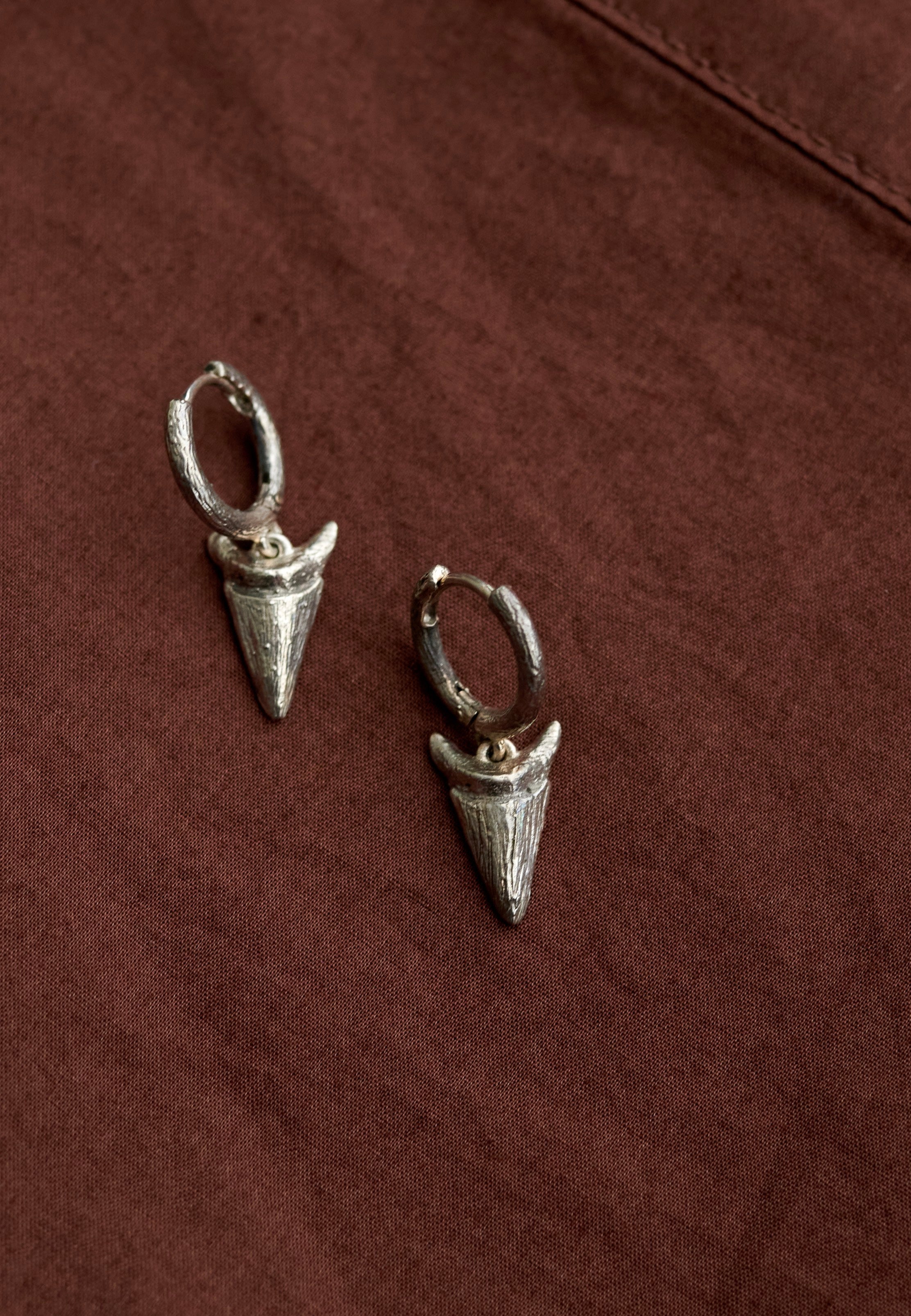 Ask & Embla - Carnivore Silver - Earrings | Neutral-Image