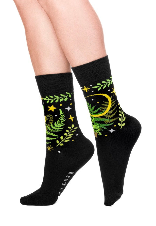 Restyle - Herbal Jacquard Fern Leaves And Crescent - Socks | Neutral-Image