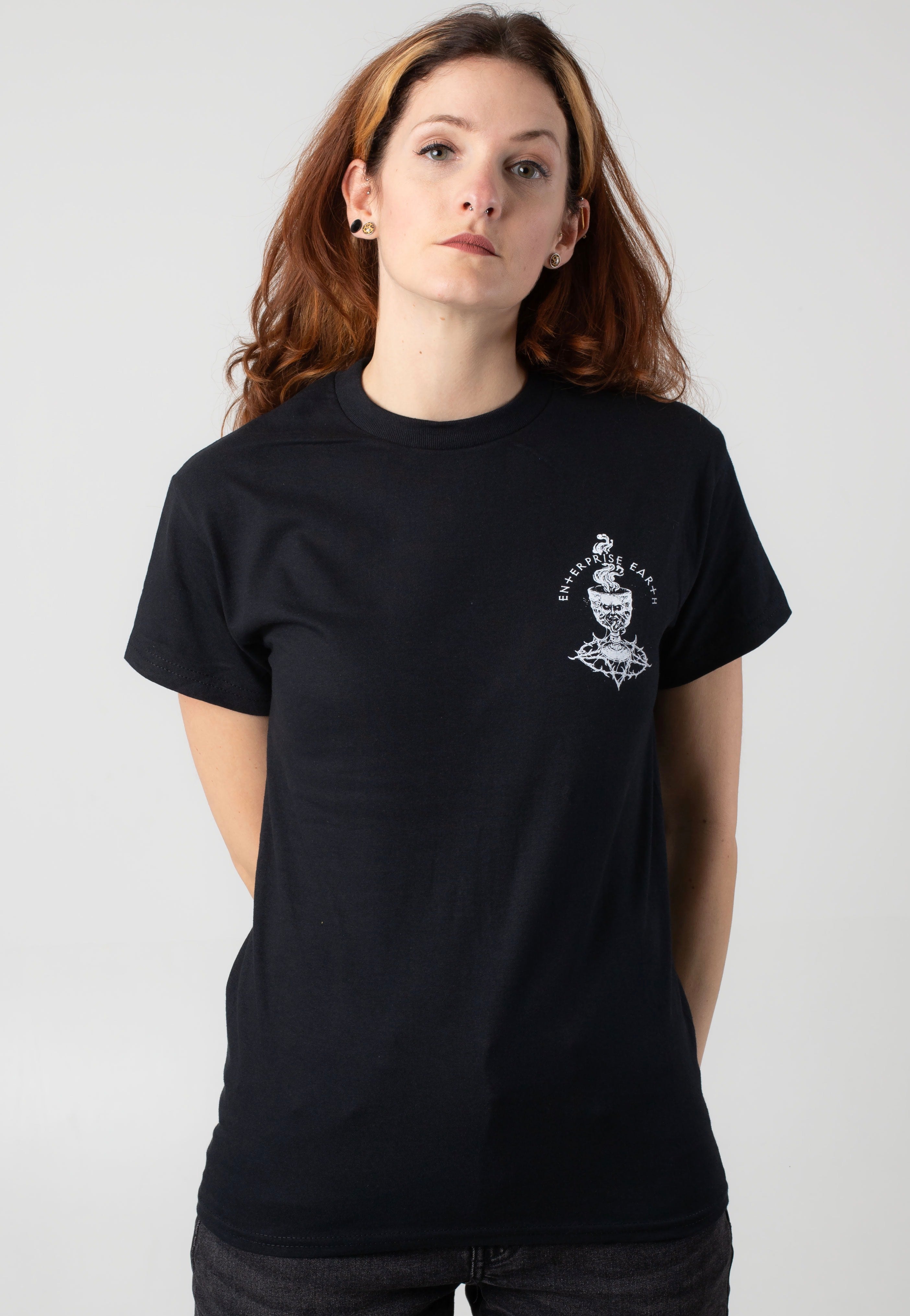 Enterprise Earth - Woman And Tomb - T-Shirt | Women-Image