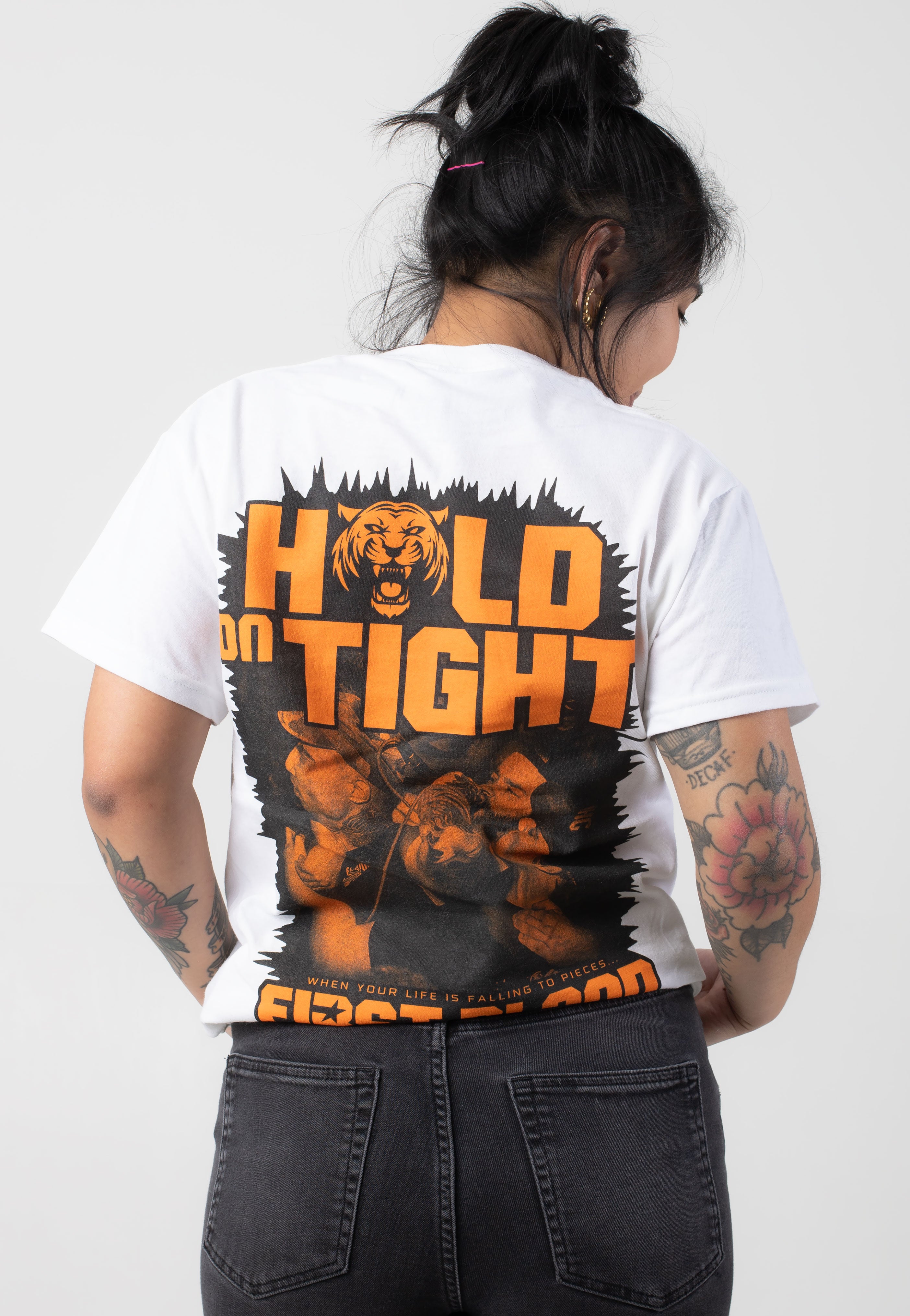 First Blood - Hold On Tight White - T-Shirt | Women-Image