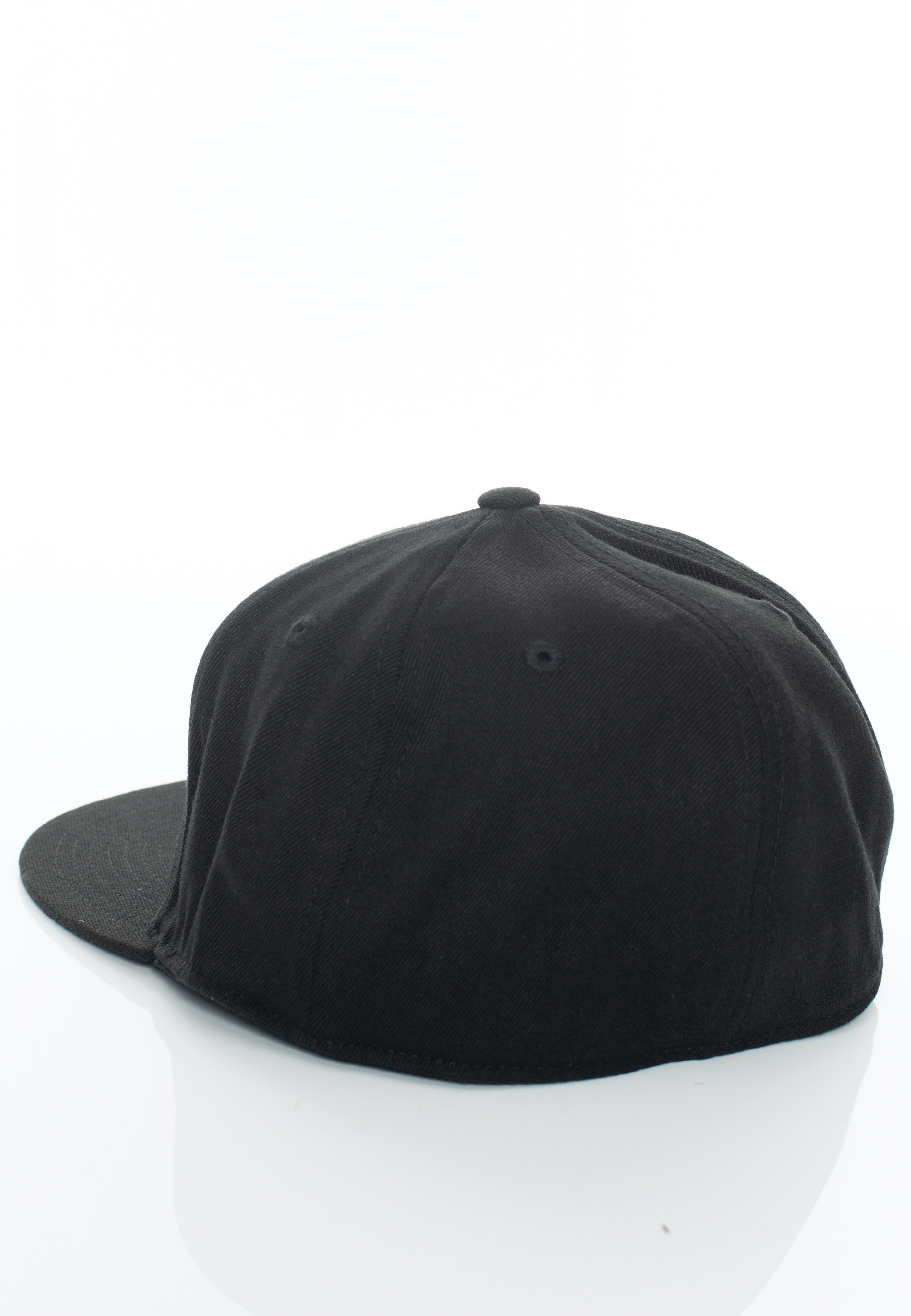 Flexfit - Premium 210 Fitted Black - Cap | Neutral-Image