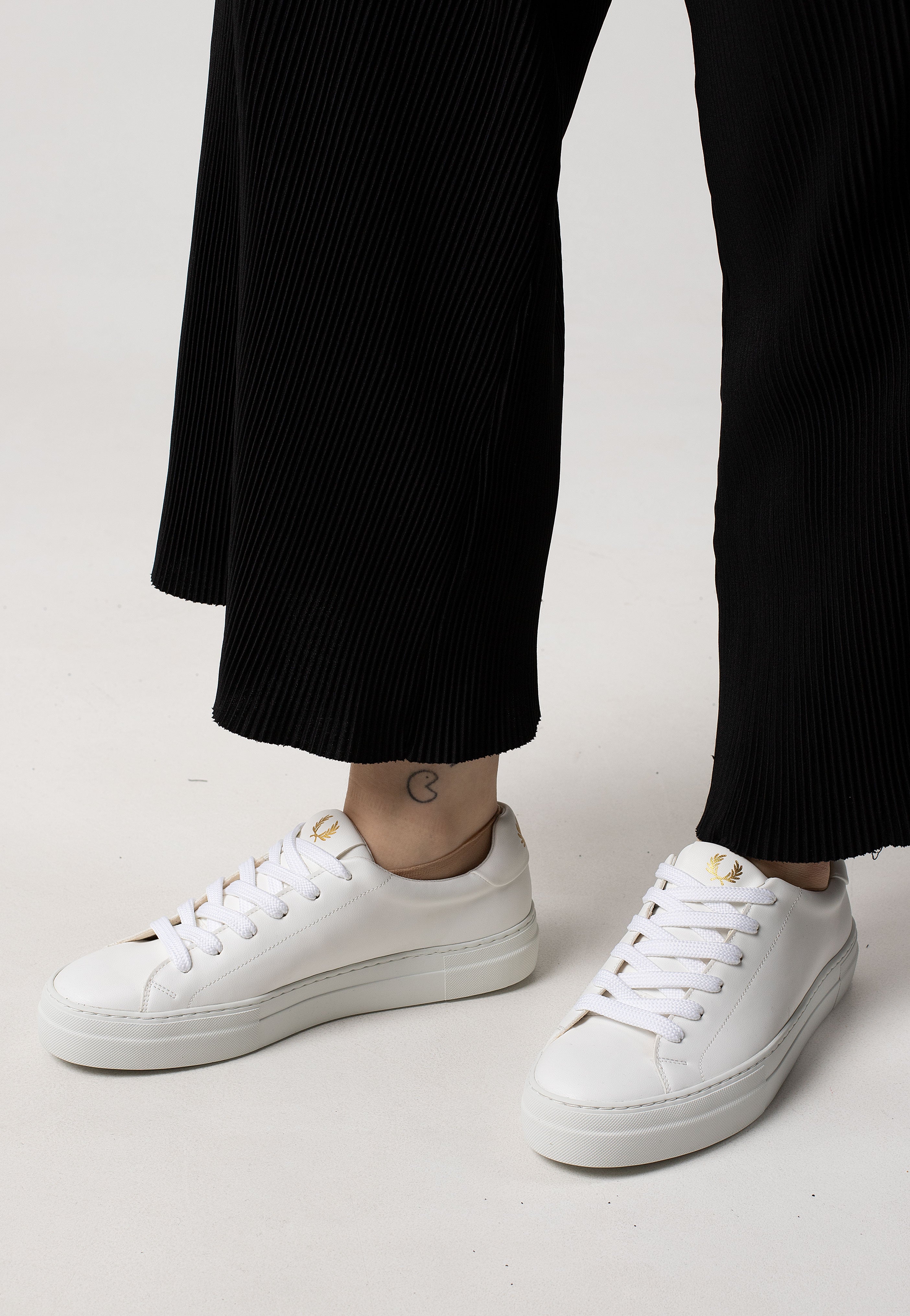 Fred Perry - B80 Vegan White - Shoes | Men-Image