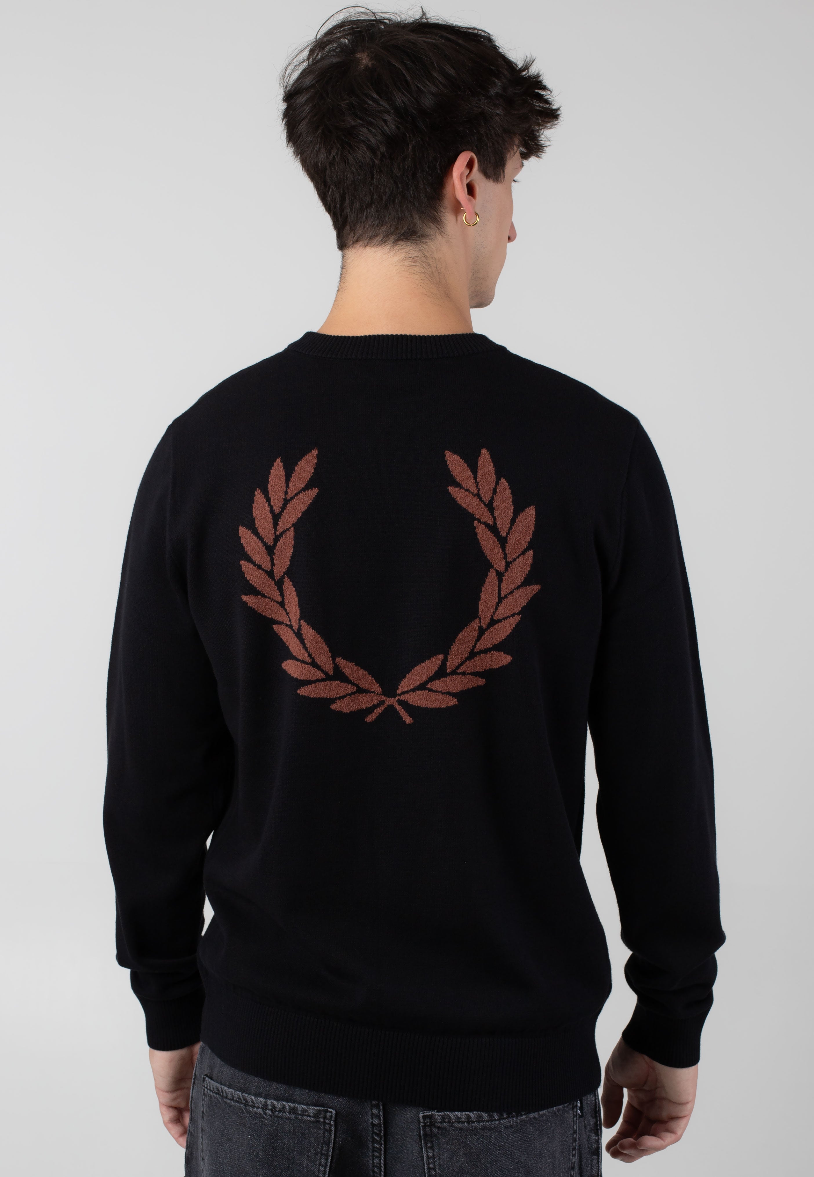 Fred Perry - Boucle Laurel Wreath Black - Pullover | Men-Image