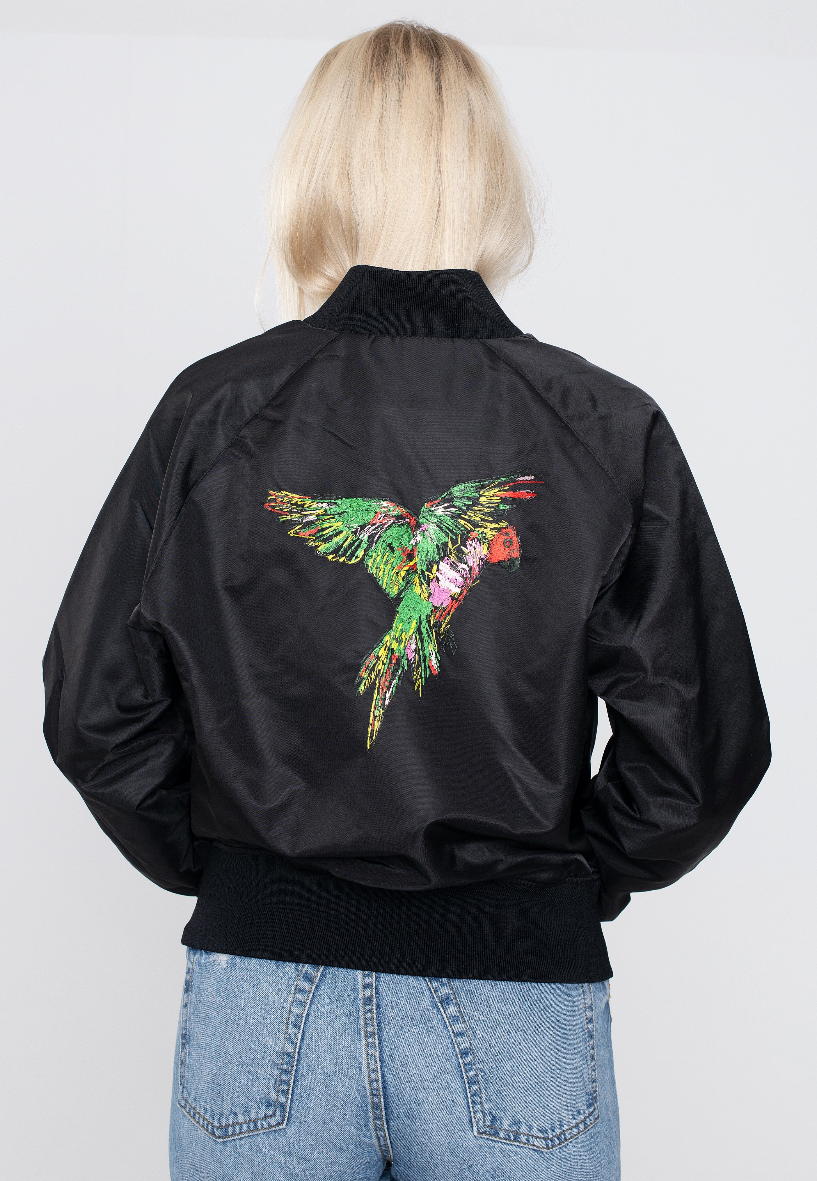 Fred Perry x Amy Winehouse - Embroidered Bomber Black - Jacket | Women-Image