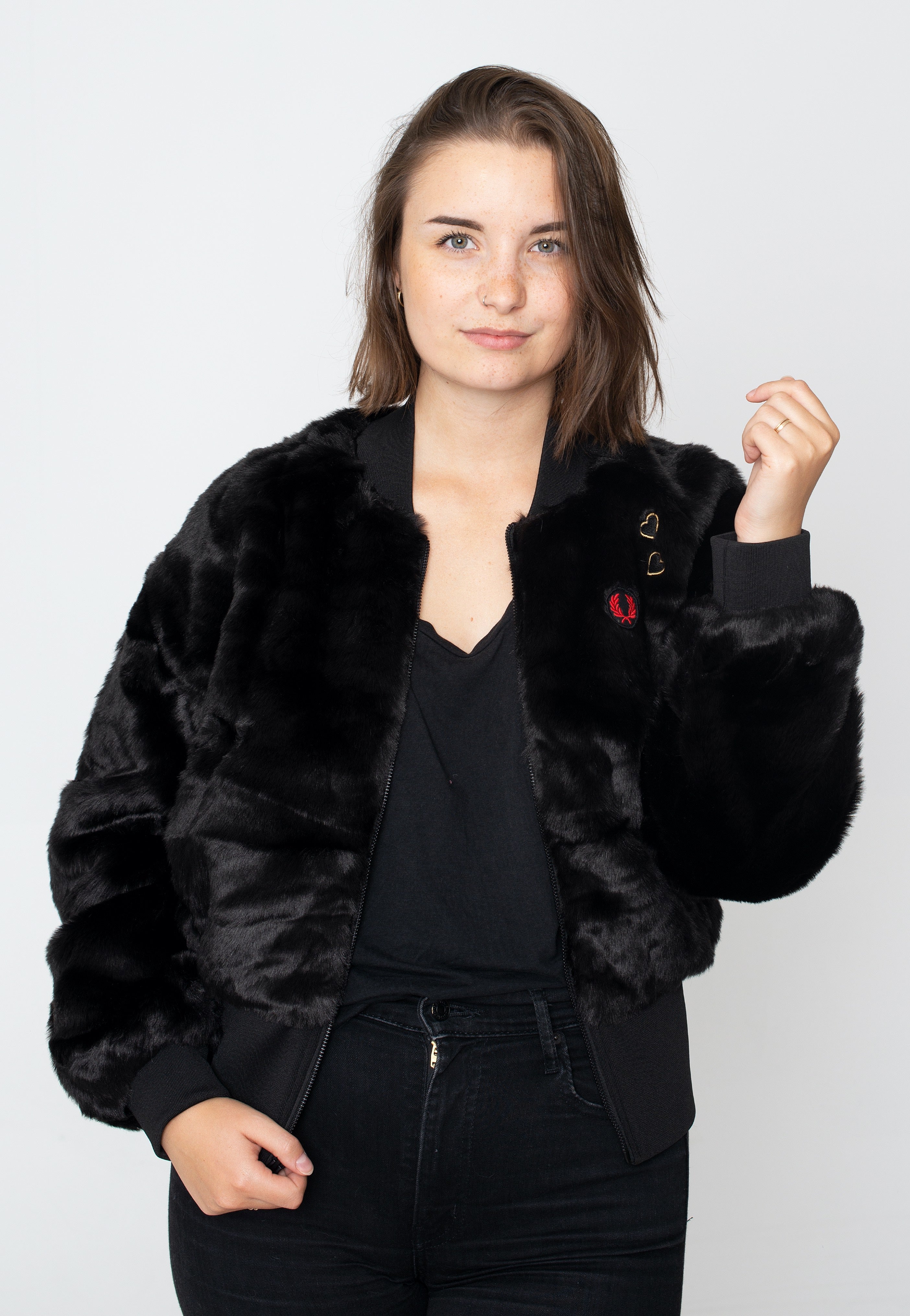 Fred Perry x Amy Winehouse - Heart Detail Faux Fur Black - Jacket | Women-Image