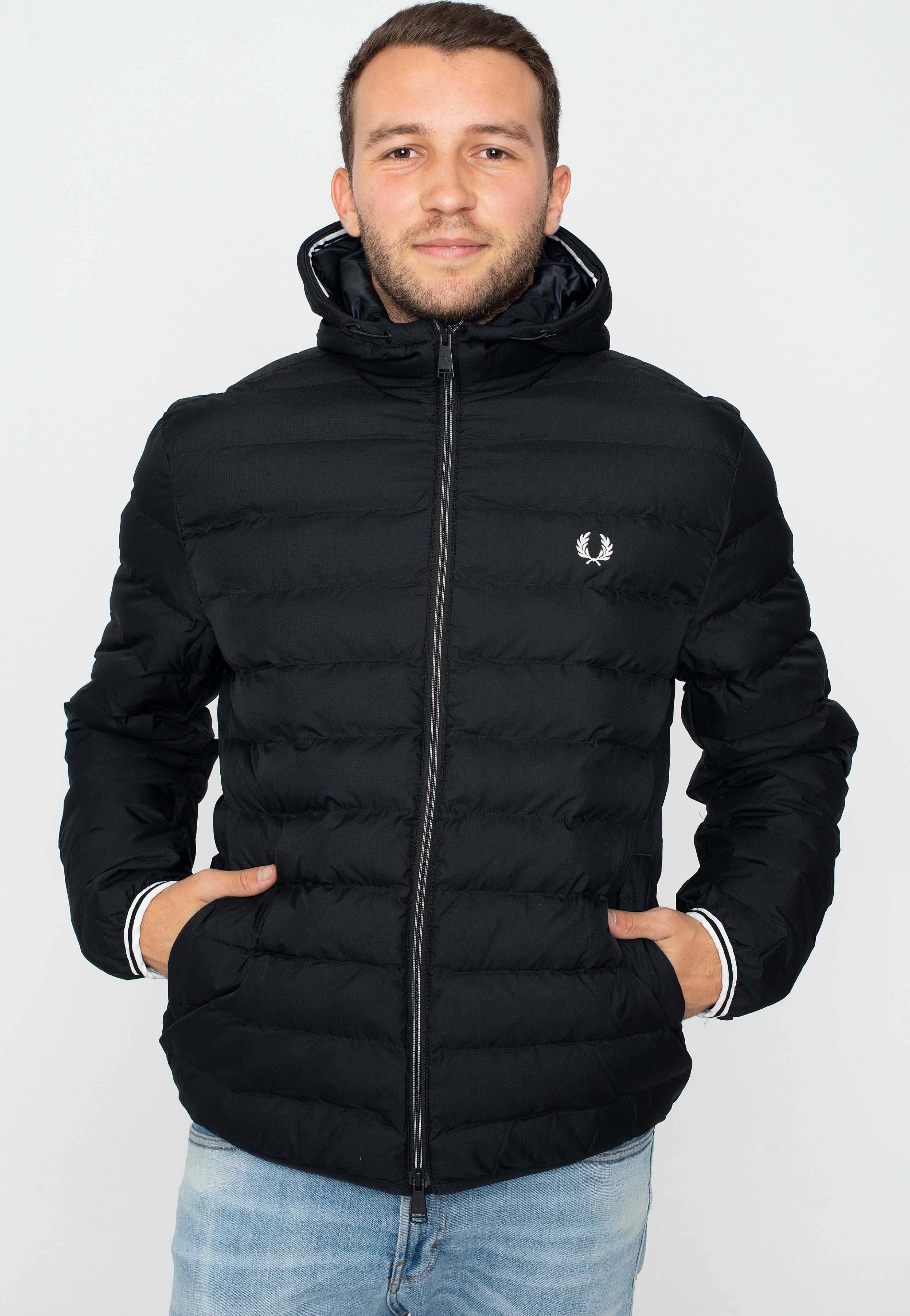 Fred Perry - Hooded Insulated Black - Jacket | Men-Image