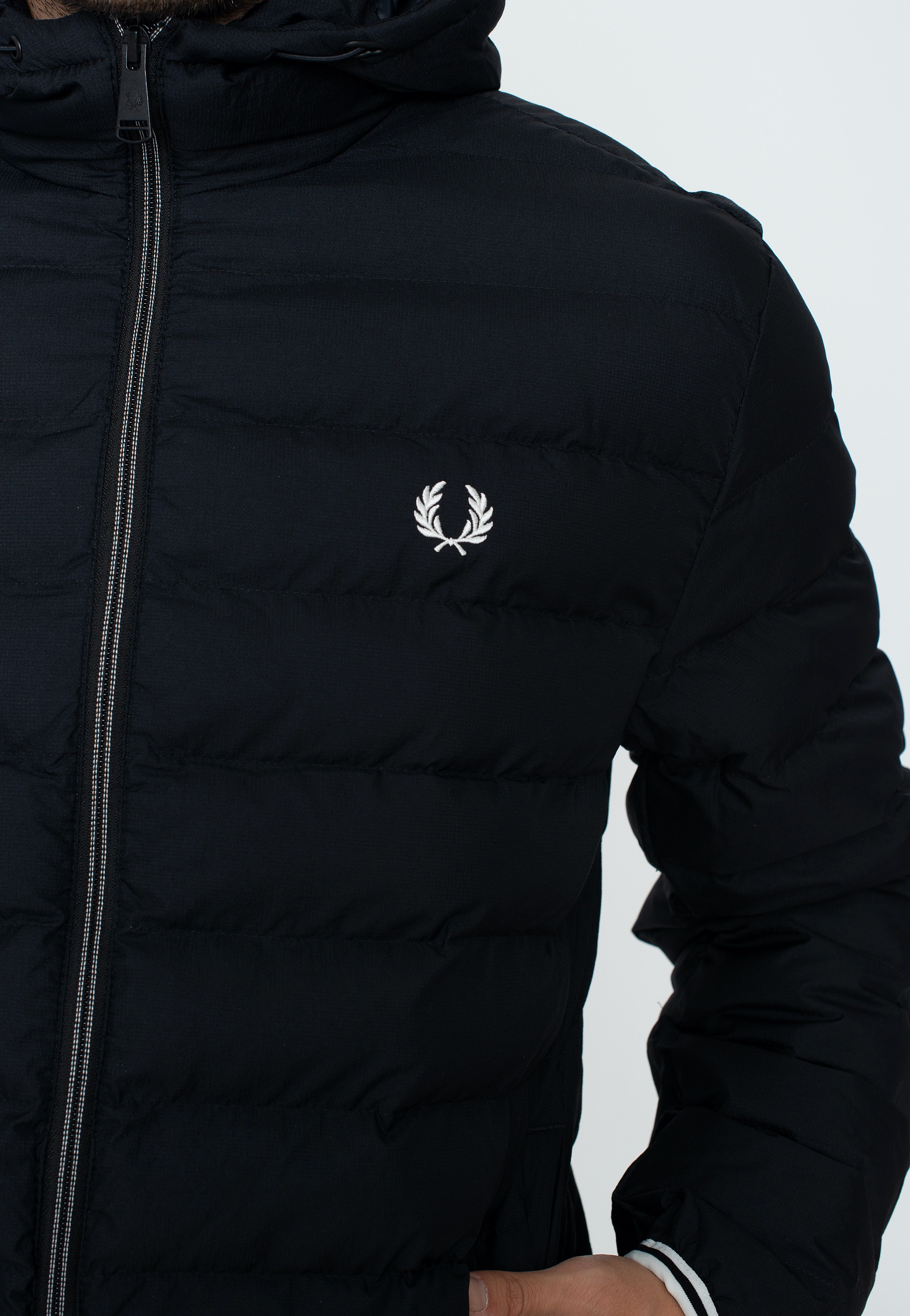 Fred Perry - Hooded Insulated Black - Jacket | Men-Image