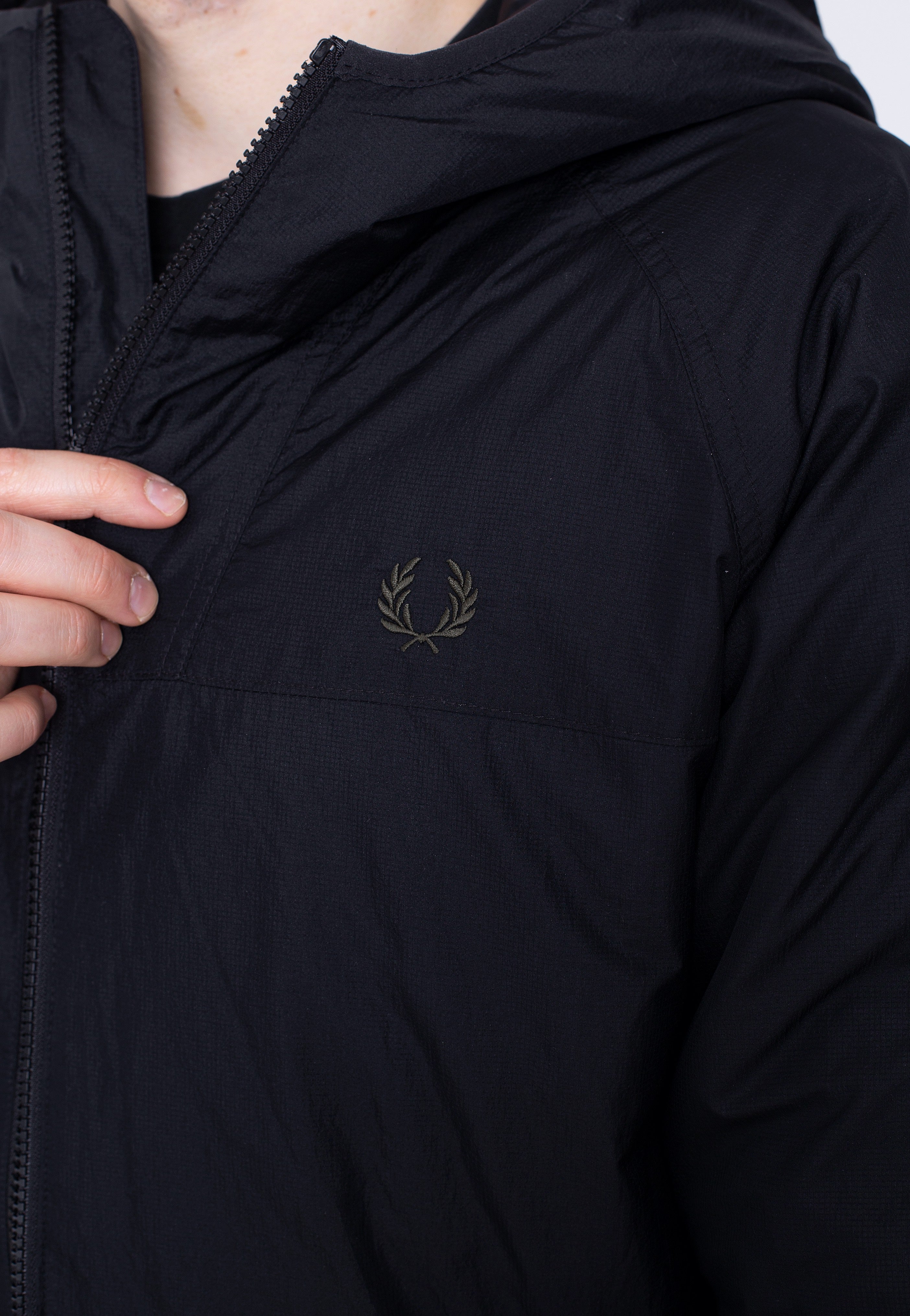 Fred Perry - Insulated Hooded Black/Green - Jacket | Men-Image