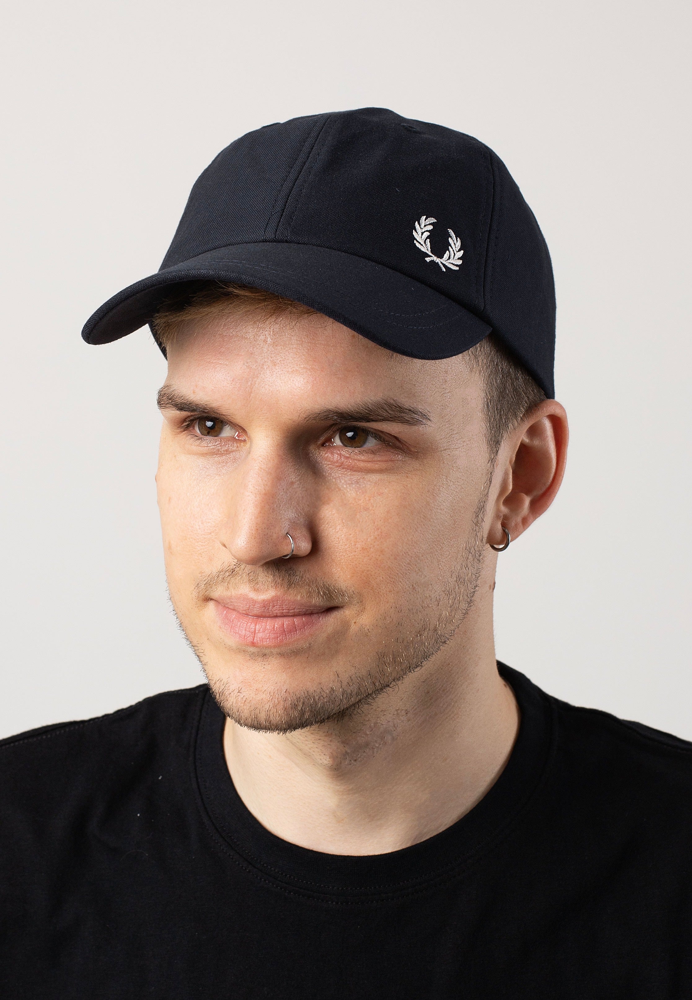 Fred Perry - Oxford Navy - Cap | Neutral-Image