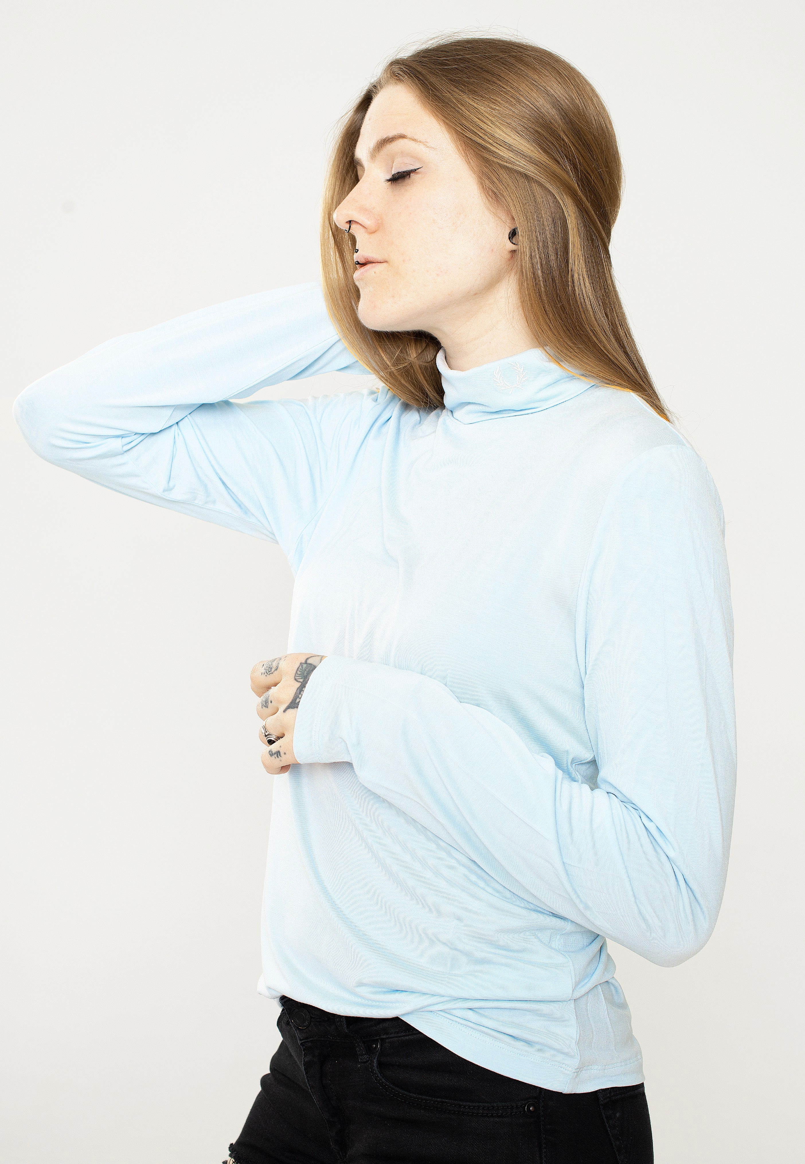 Fred Perry - Roll Neck Light Ice - Top | Women-Image