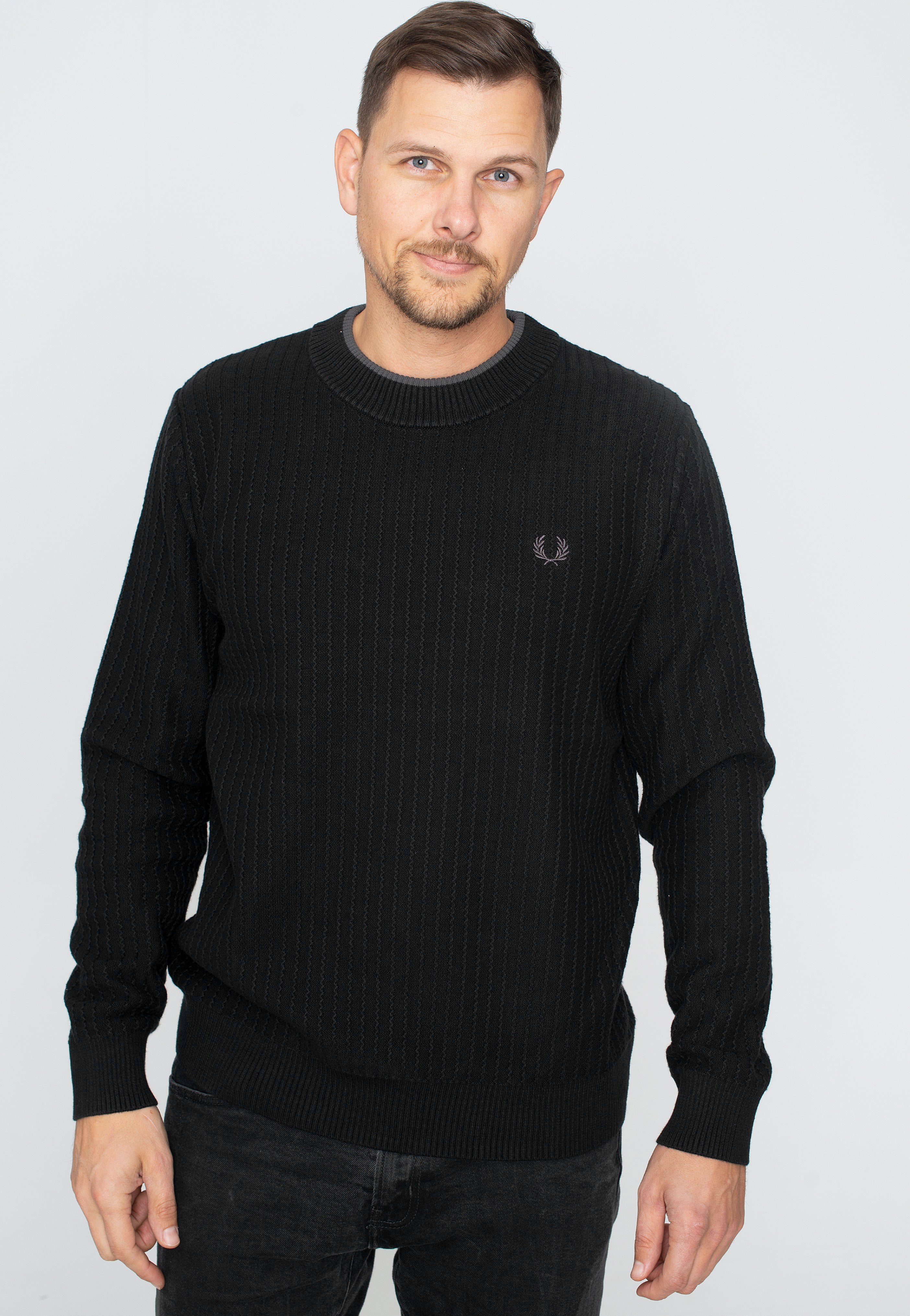 Fred Perry - Textured Crew Neck Jumper Black - Pullover | Men-Image