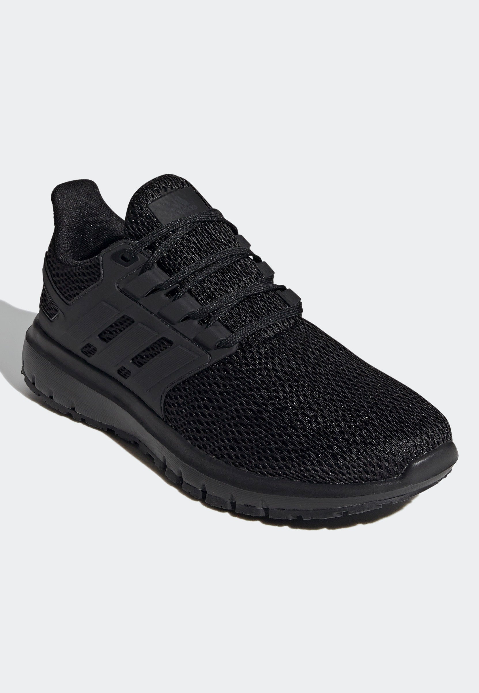 Adidas - Ultimashow Cblack/Cblack/Ftwwht - Shoes | Men-Image