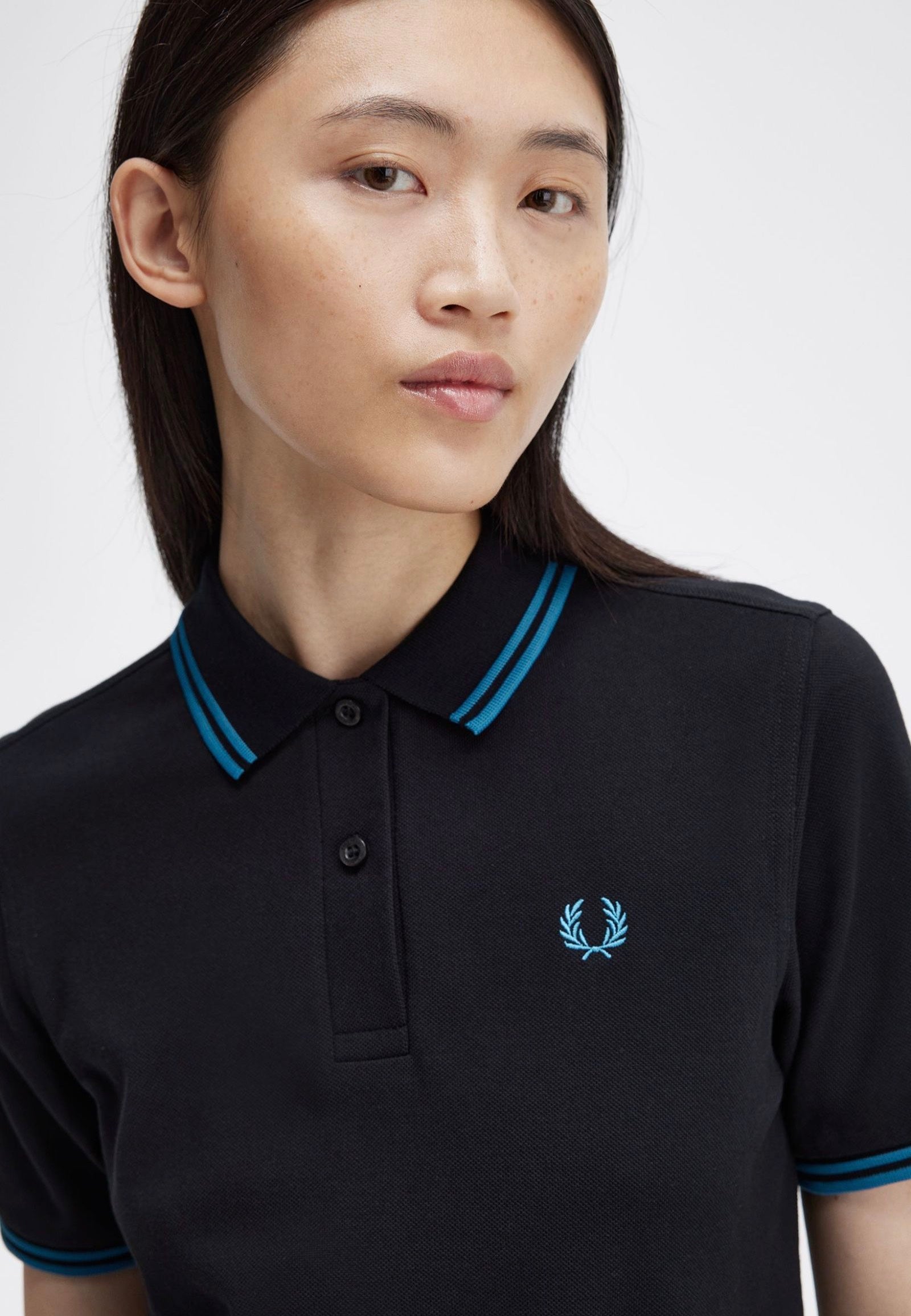 Fred Perry - Twin Tipped Black/Runaway Bay Ocean - Polo | Women-Image