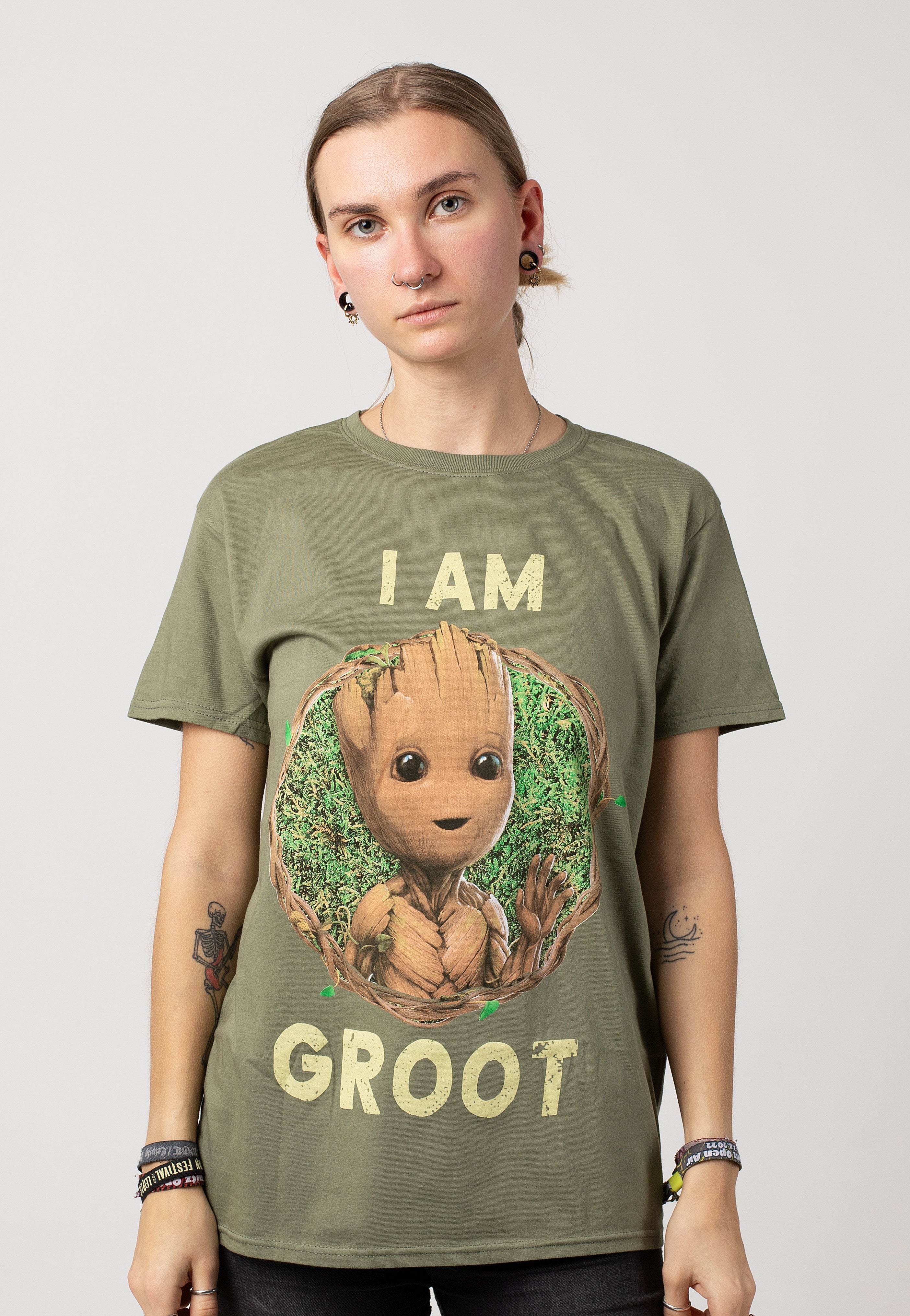 Guardians Of The Galaxy - I Am Groot Badge Olive - T-Shirt | Women-Image