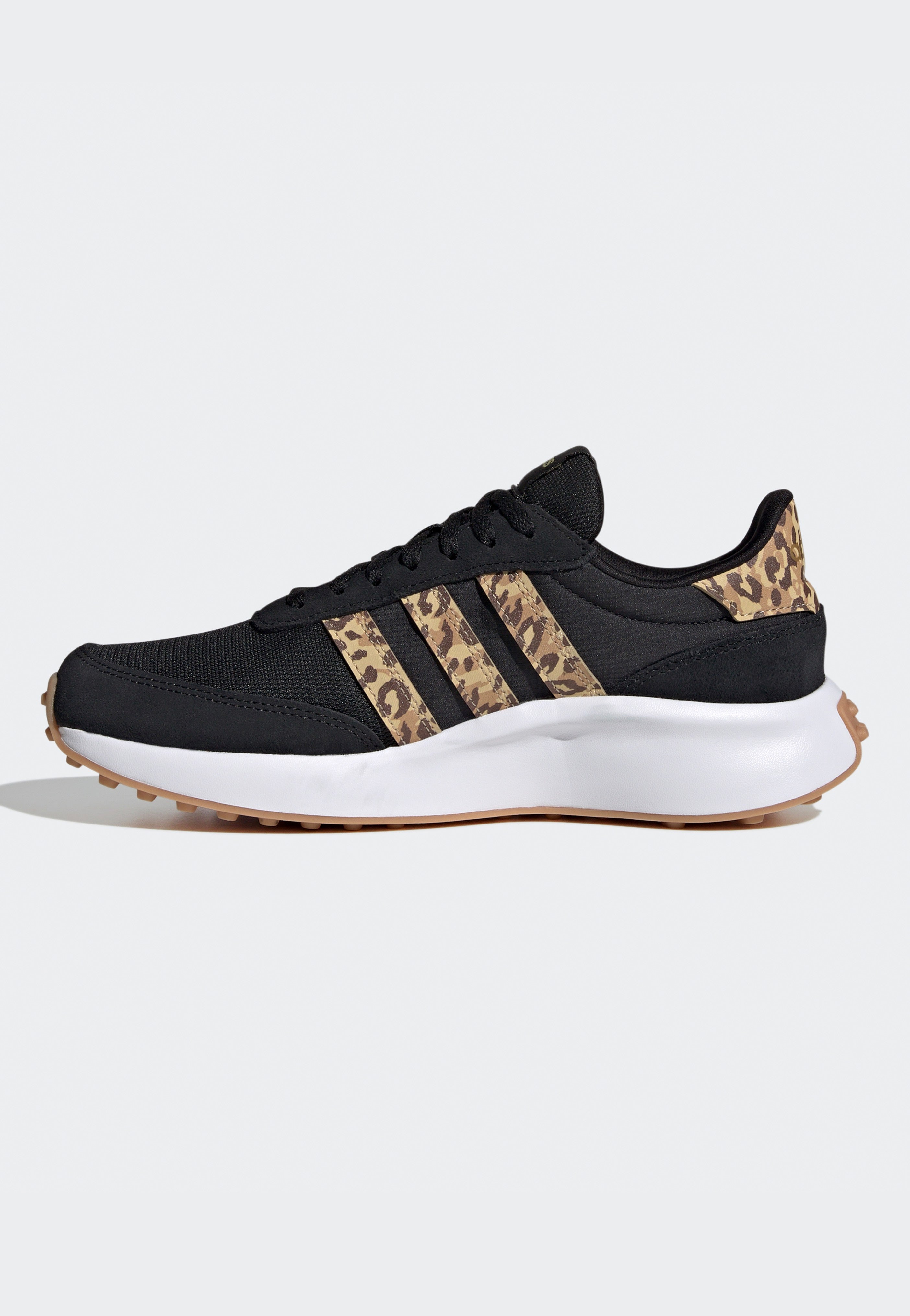 Adidas - Run 70s Cblack/Magbei/Aciora - Girl Shoes | Women-Image