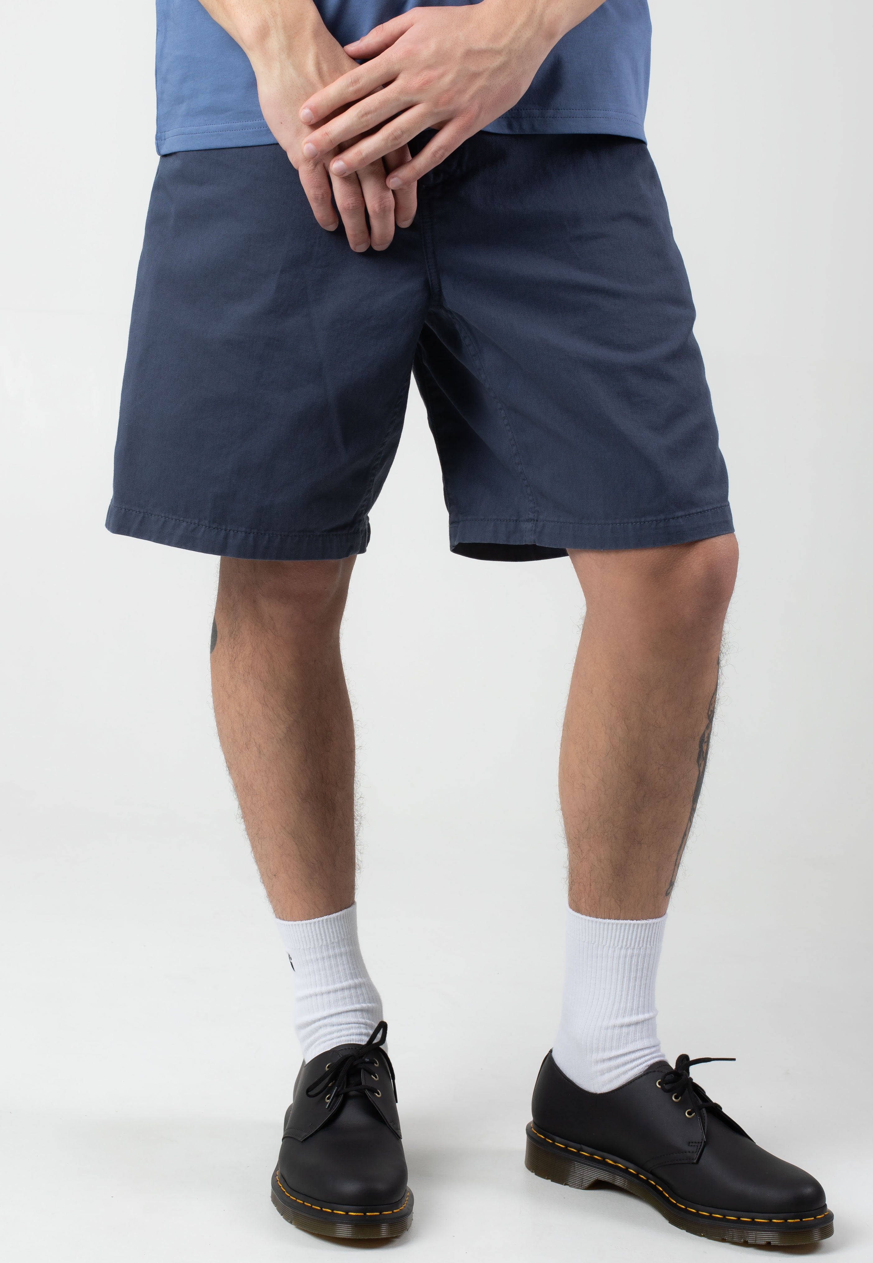 Carhartt WIP - Flint Garment Dyed Dusky Blue - Shorts | Men-Image