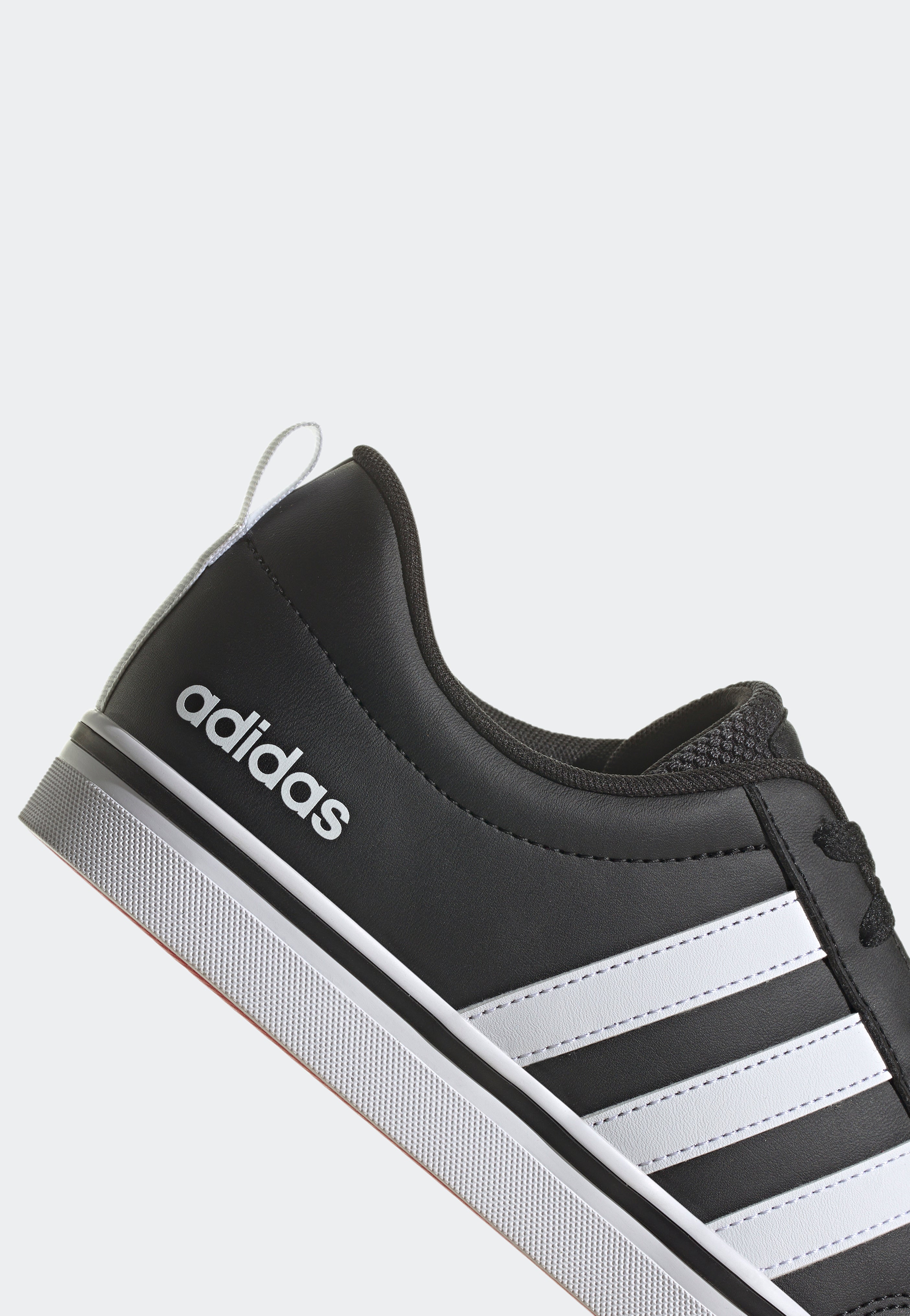 Adidas - Vs Pace 2.0 Cblack/Ftwwht/Ftwwht - Shoes | Men-Image